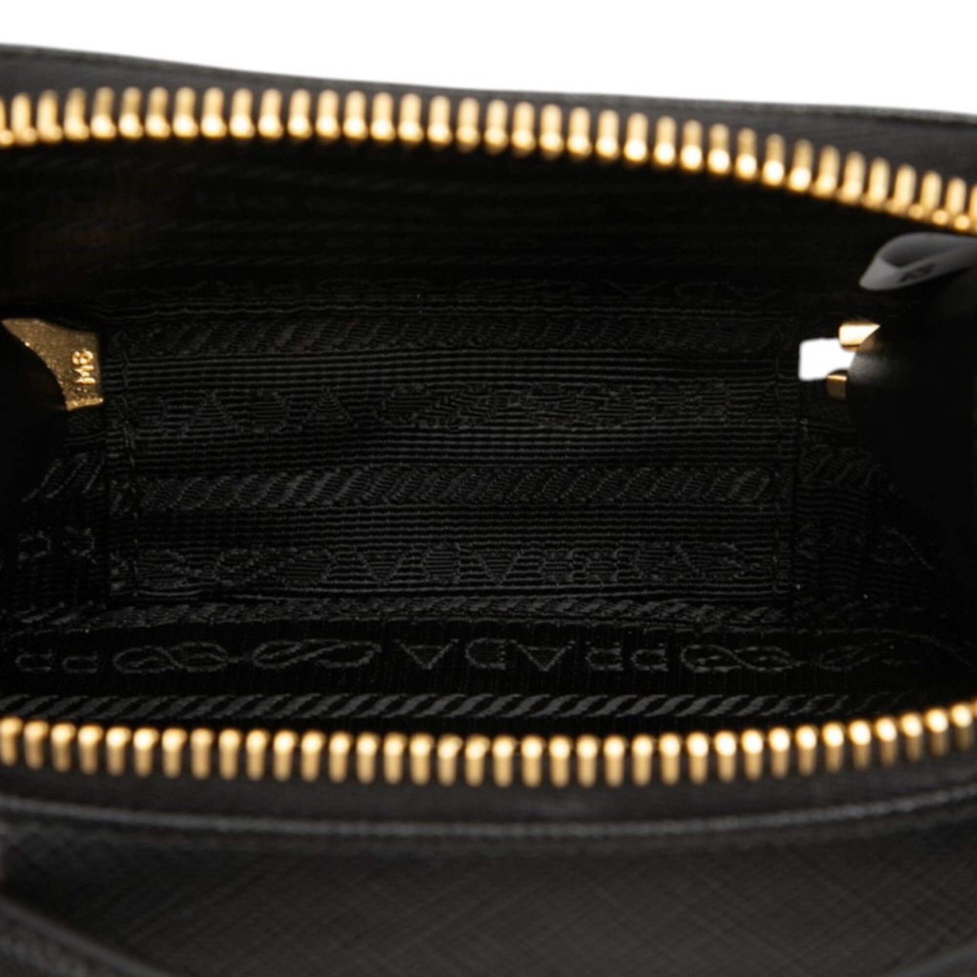 Saffiano Pochette Shoulder Bag (Pre-Owned) - Prada - Modalova
