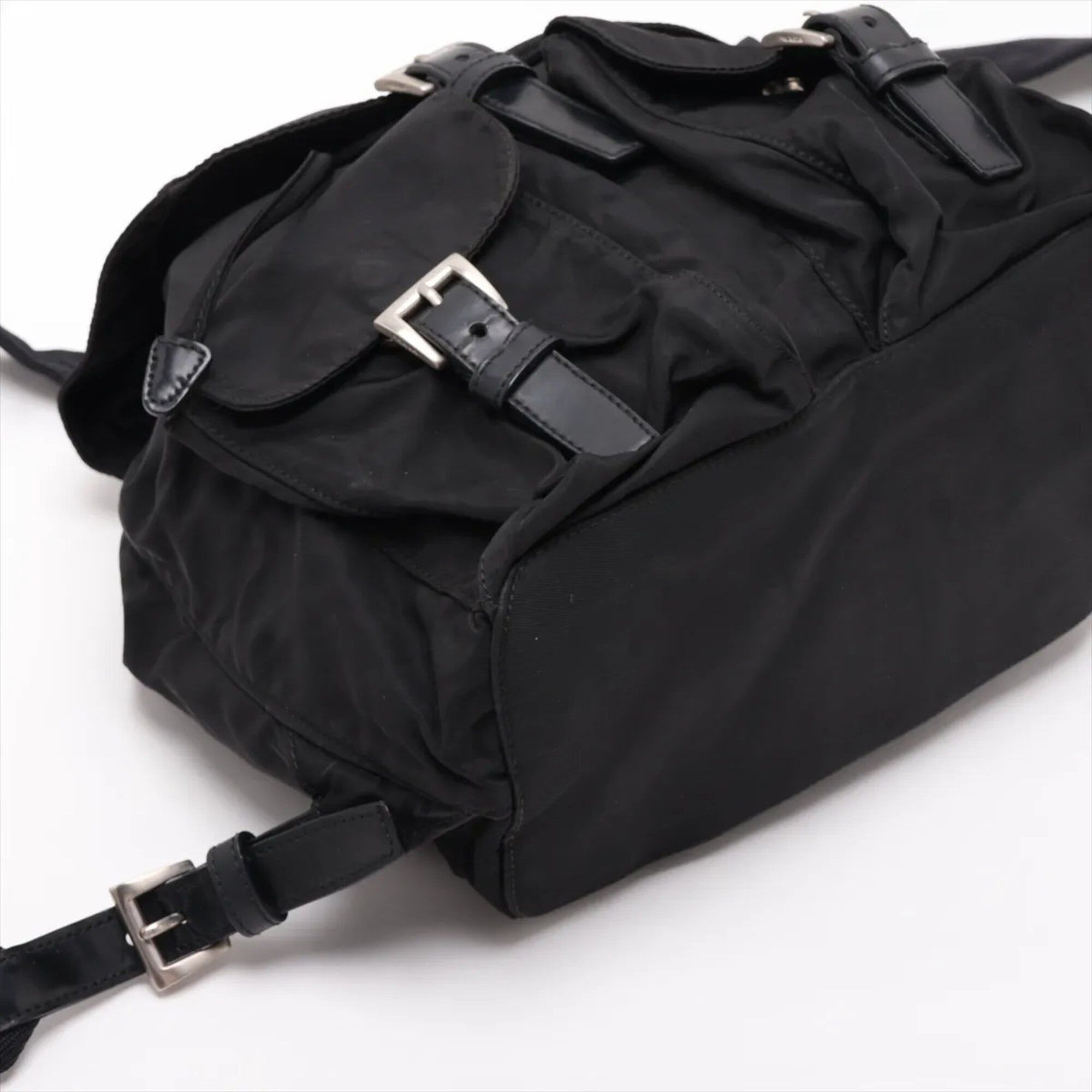 Leather Nylon Shoulder Bag (Pre-Owned) - Prada - Modalova