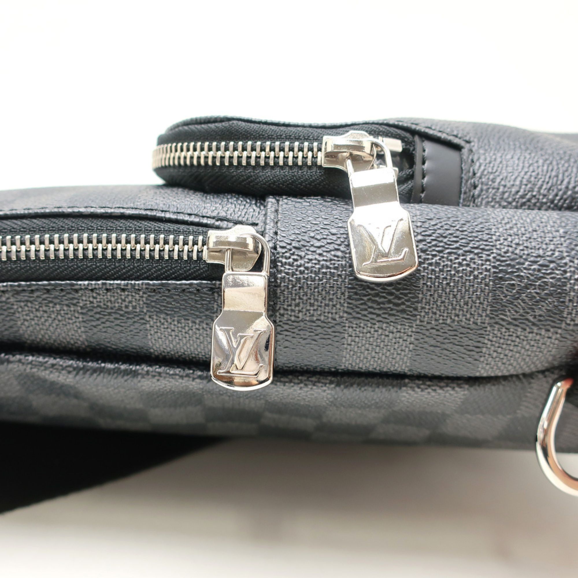 Damier Graphite Damier Canvas Sling Bag (Pre-Owned) - Louis Vuitton - Modalova