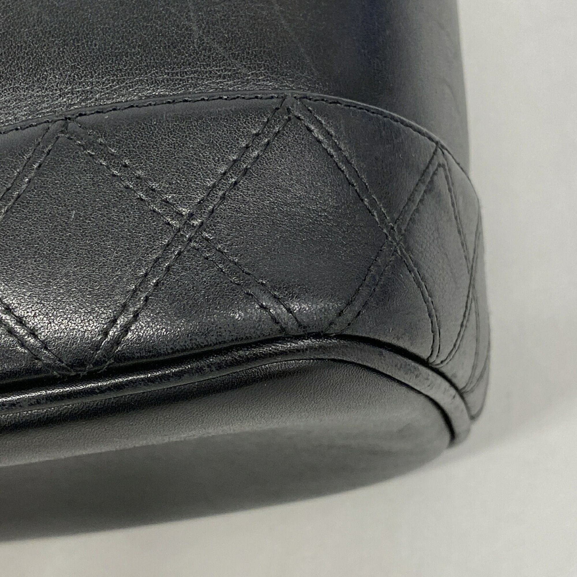 Leather Vanity Bag (Pre-Owned) - Chanel - Modalova