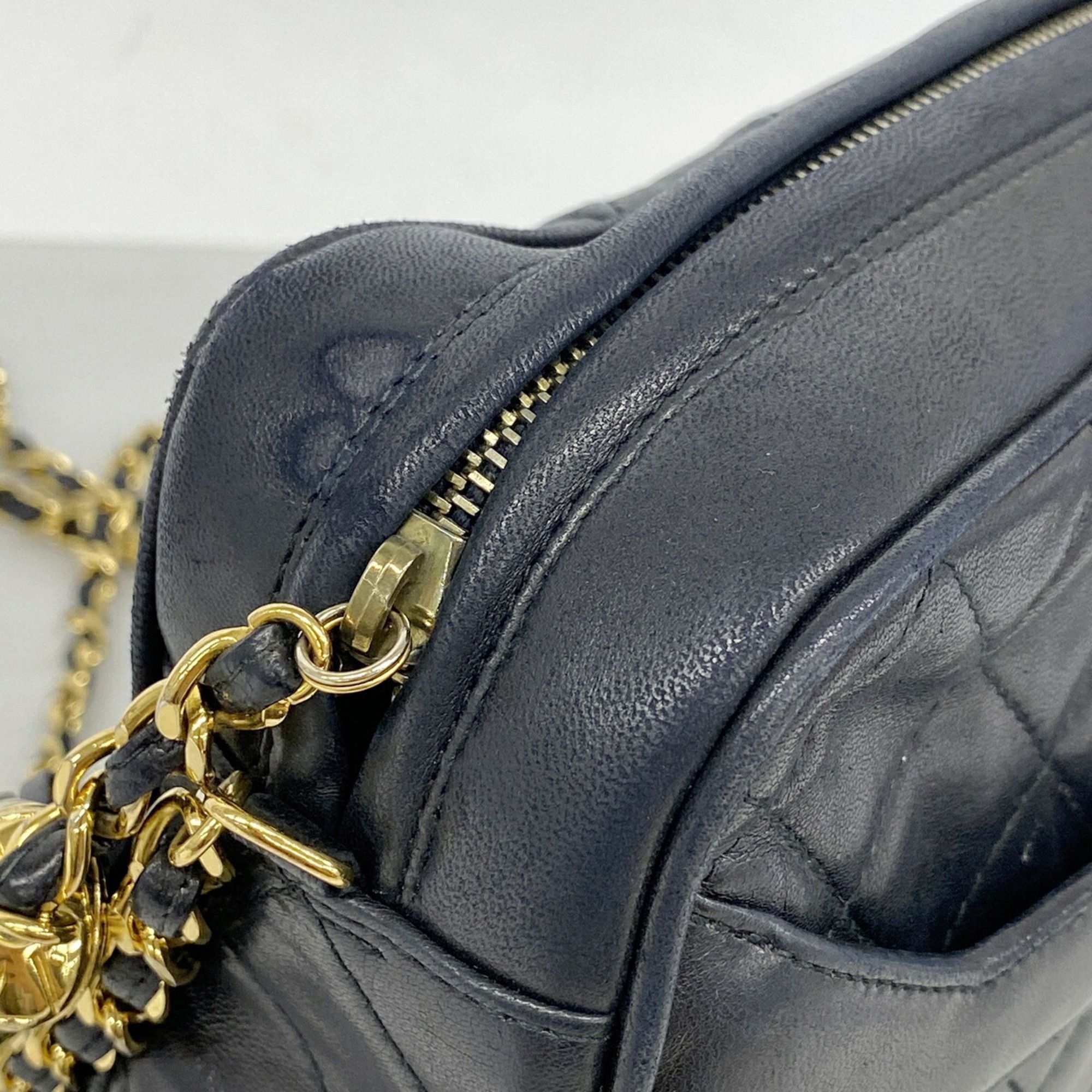 Leather Shoulder Bag (Pre-Owned) - Chanel - Modalova