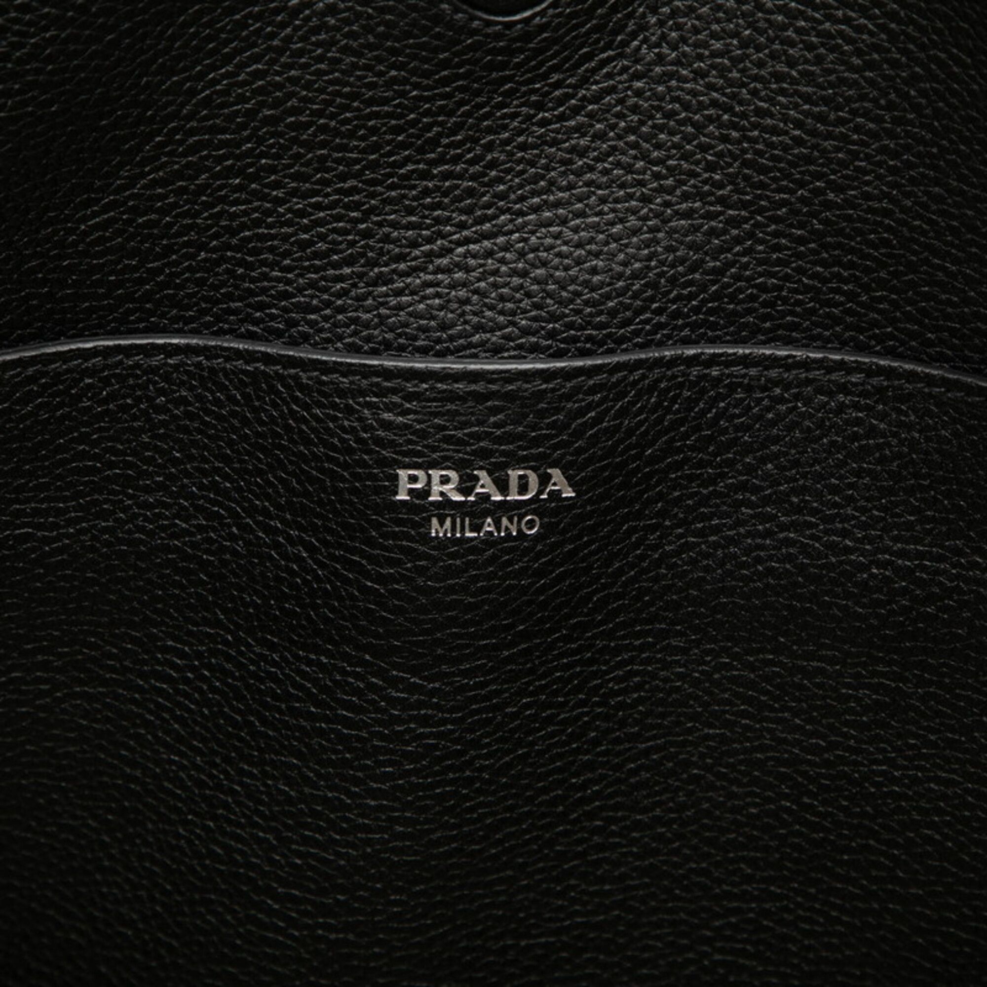 Leather Shoulder Bag (Pre-Owned) - Prada - Modalova
