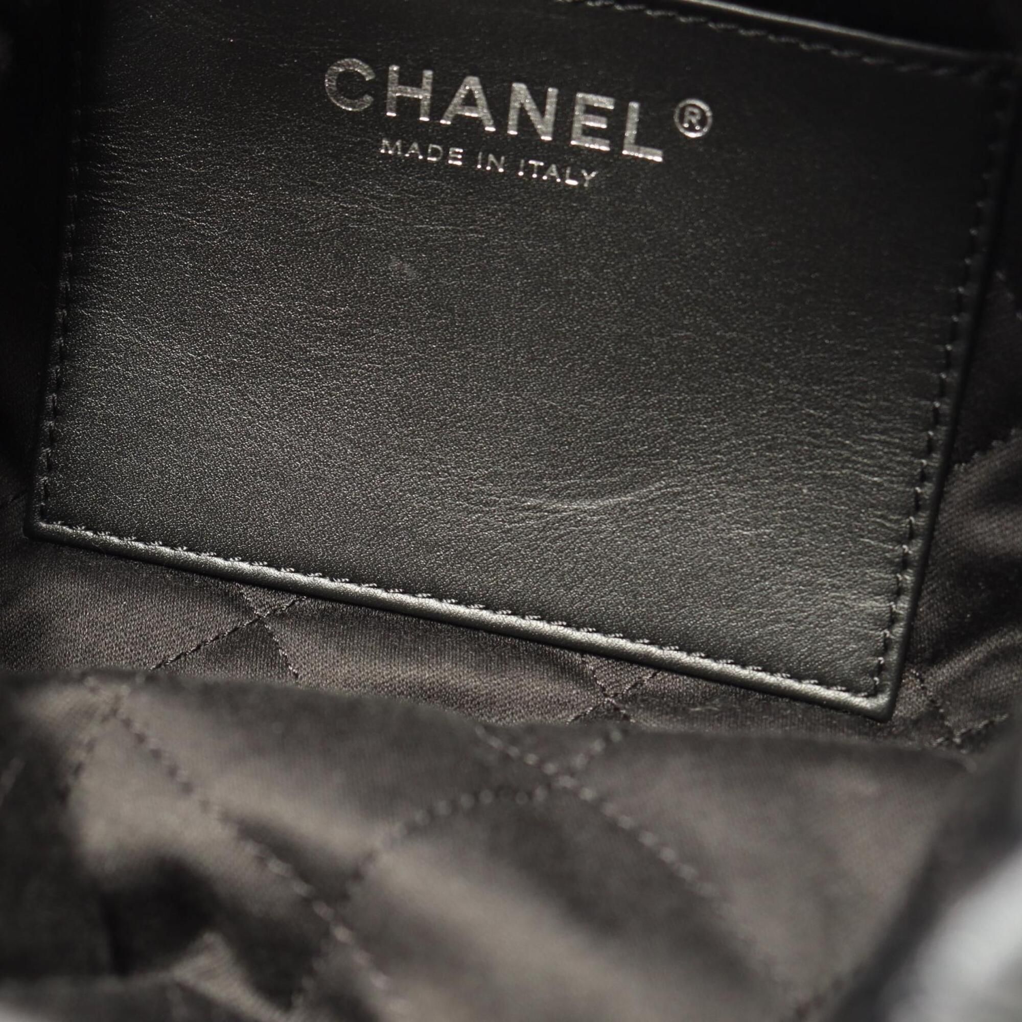 Leather Shoulder Bag (Pre-Owned) - Chanel - Modalova