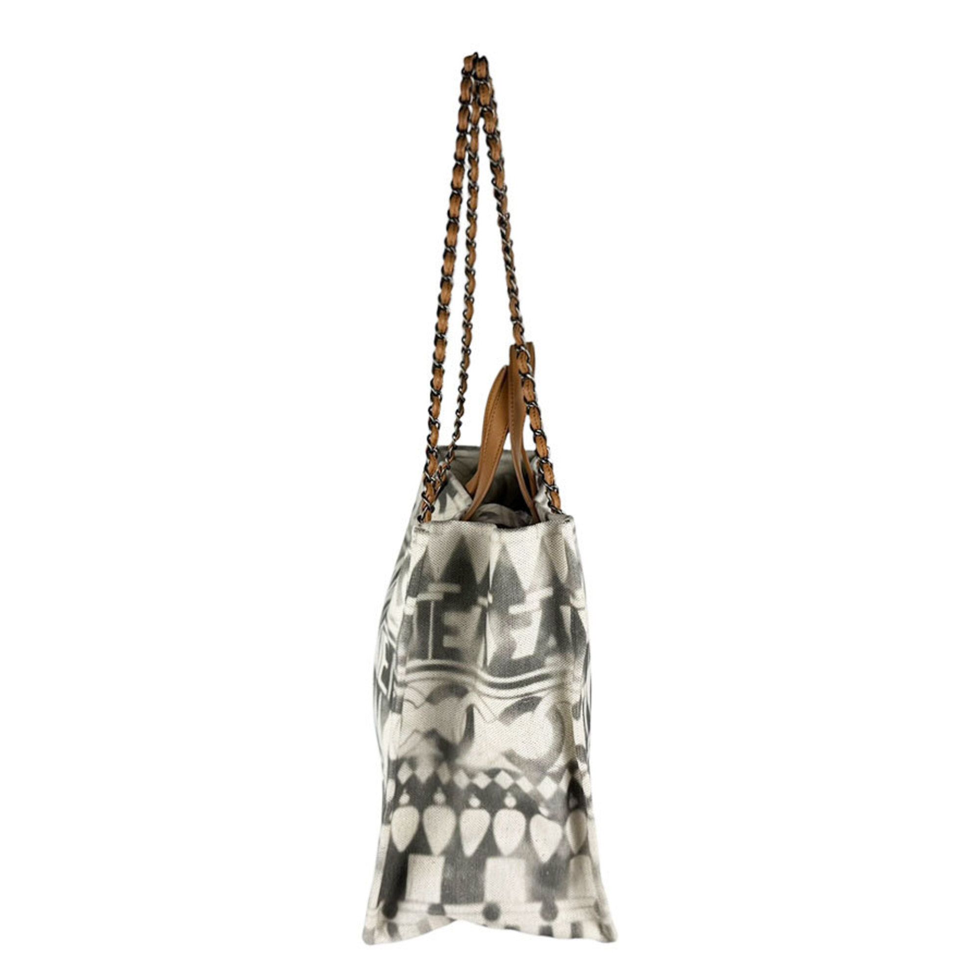 Canvas Leather Handbag Shoulder Bag (Pre-Owned) - Chanel - Modalova