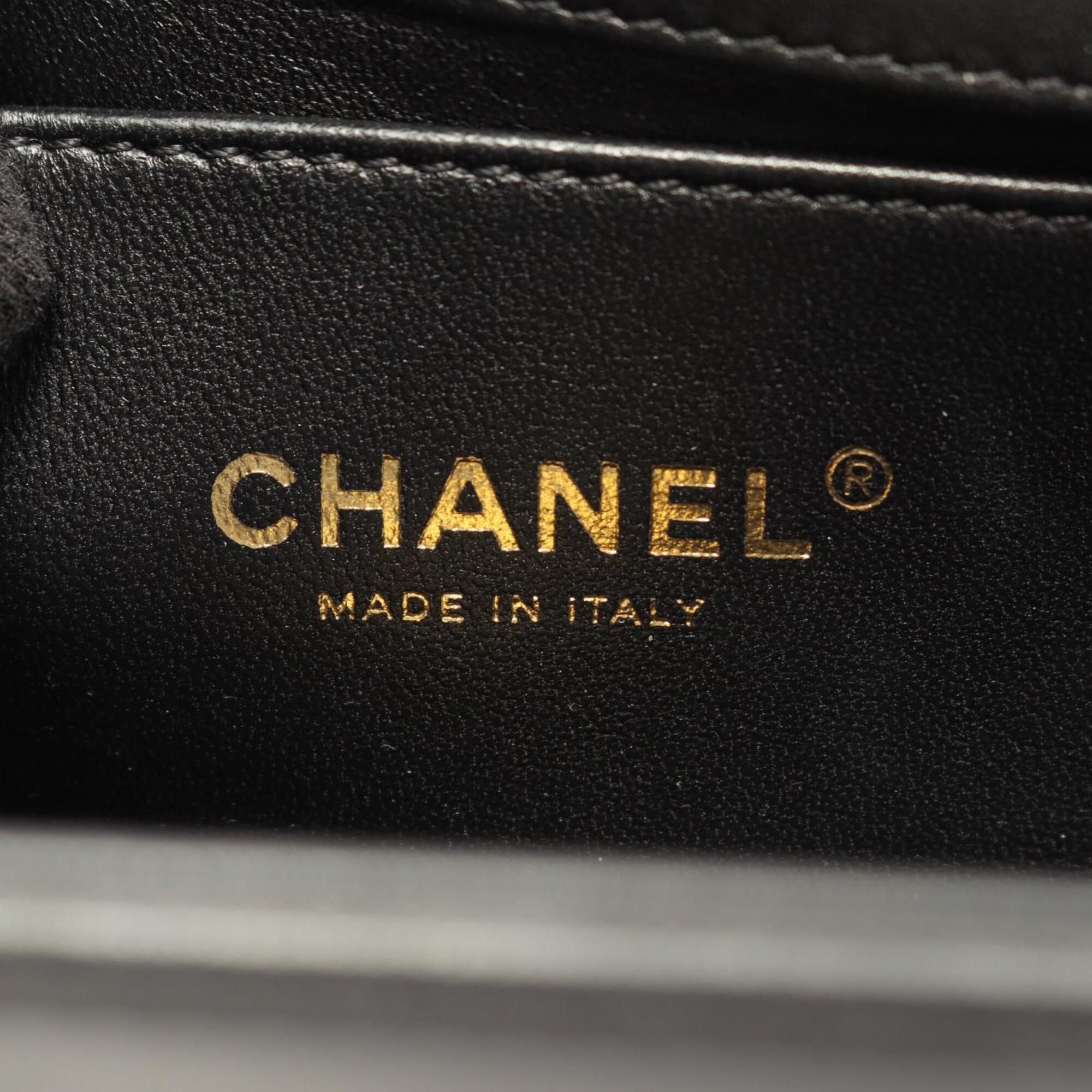 Boy Leather Shoulder Bag (Pre-Owned) - Chanel - Modalova