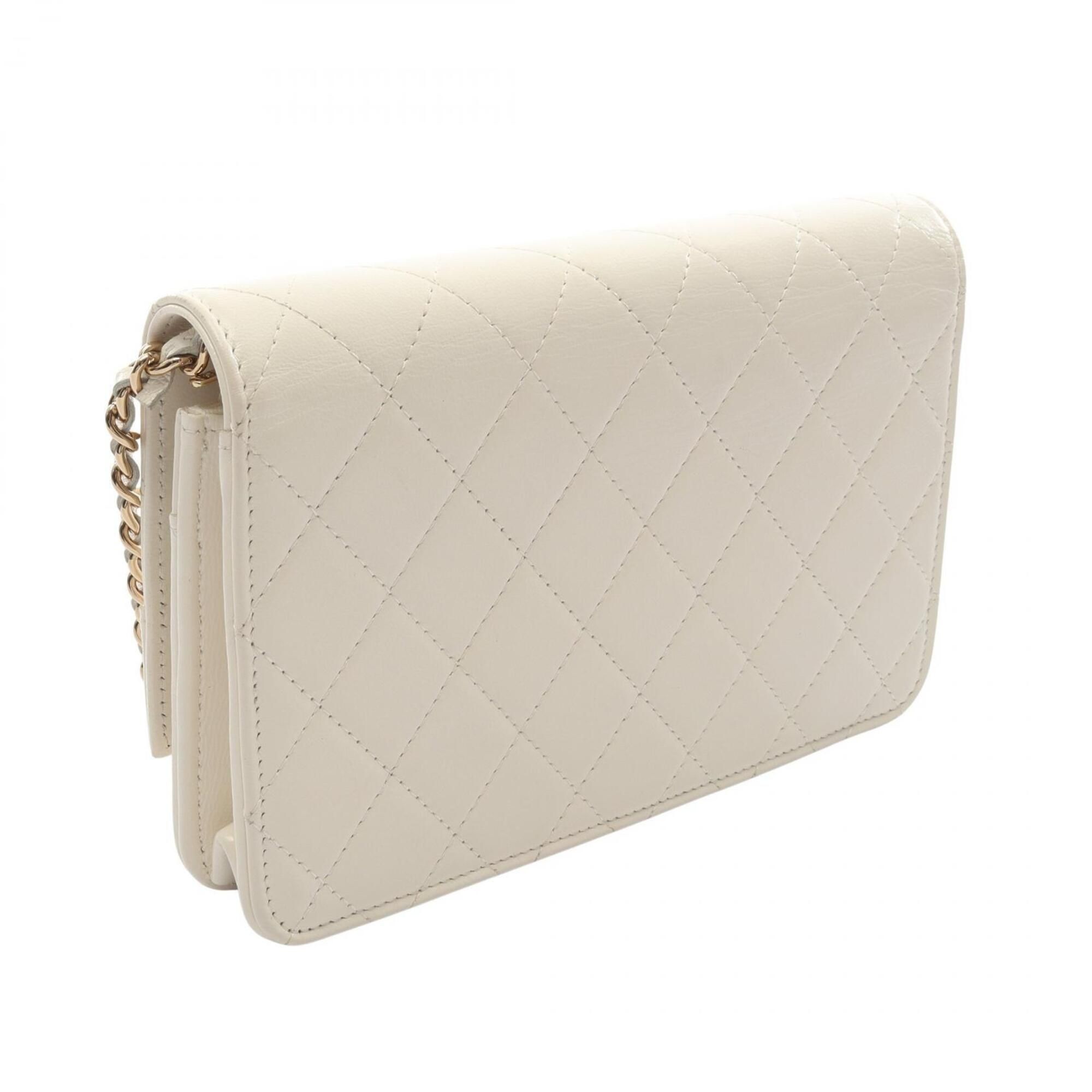 Matelasse Leather Shoulder Bag (Pre-Owned) - Chanel - Modalova
