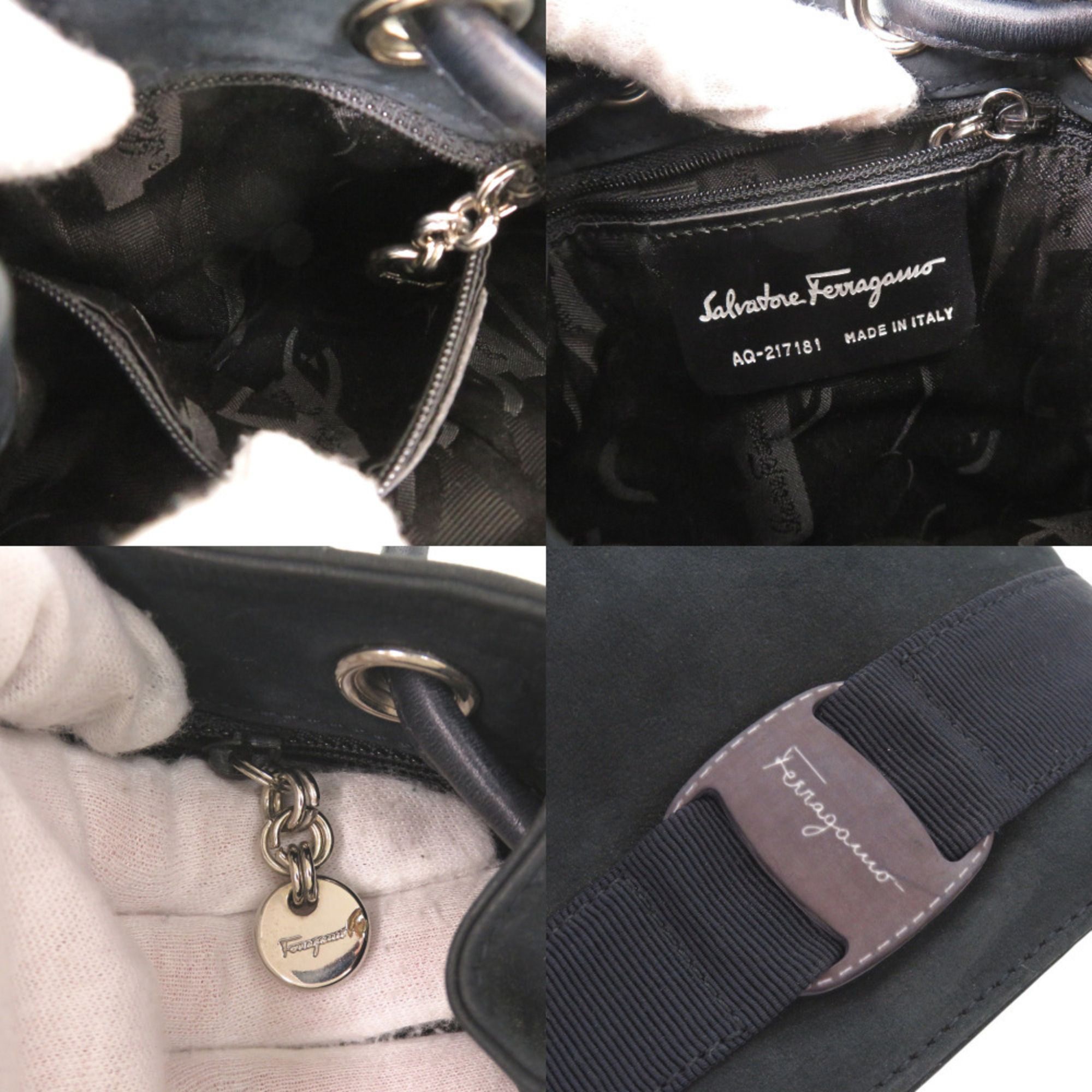 Suede Shoulder Bag (Pre-Owned) - Salvatore Ferragamo - Modalova