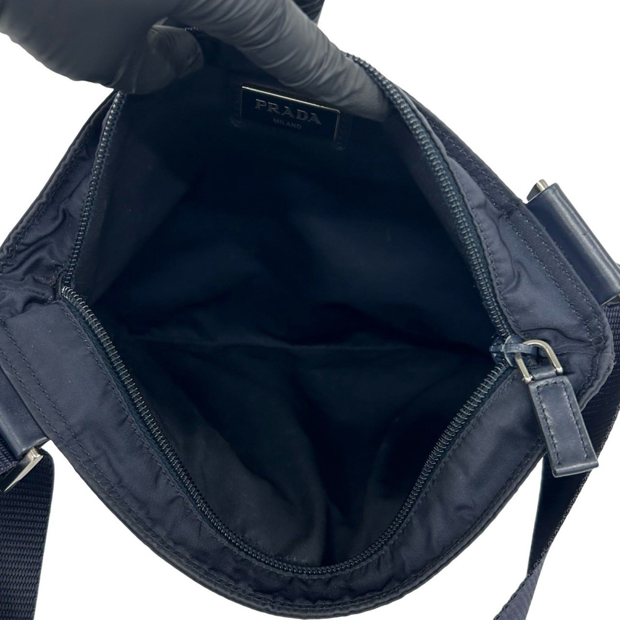 Nylon Pochette Shoulder Bag (Pre-Owned) - Prada - Modalova