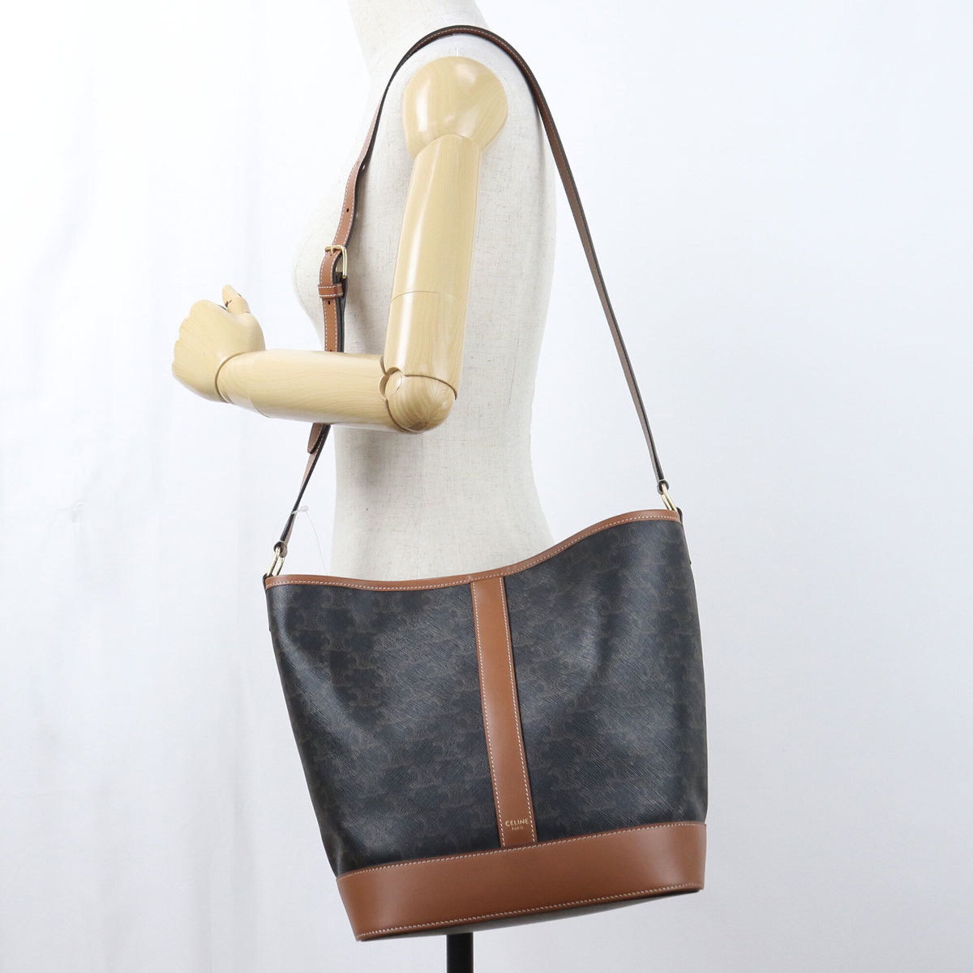 Pvc Leather Shoulder Bag (Pre-Owned) - Celine - Modalova