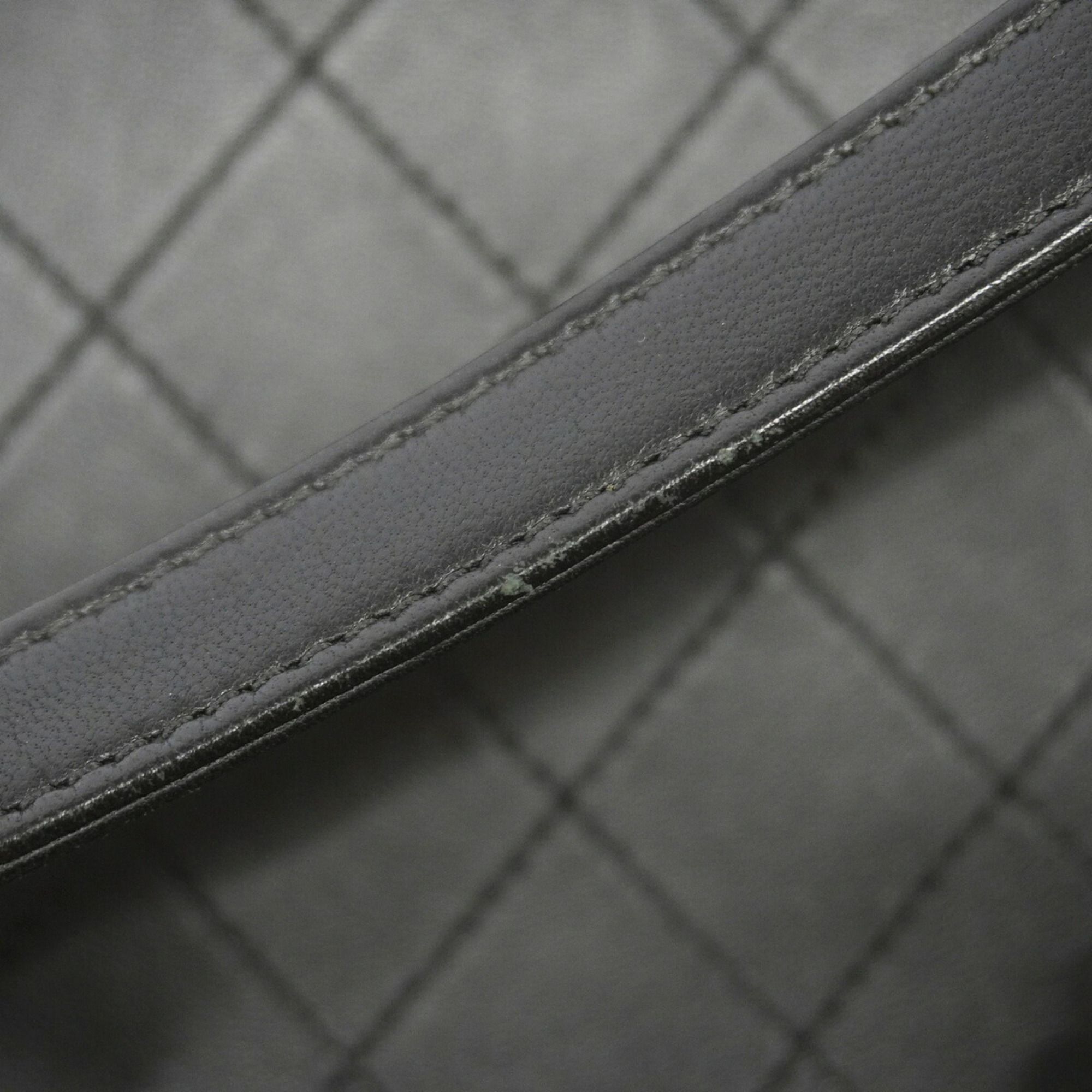Leather Handbag (Pre-Owned) - Chanel - Modalova