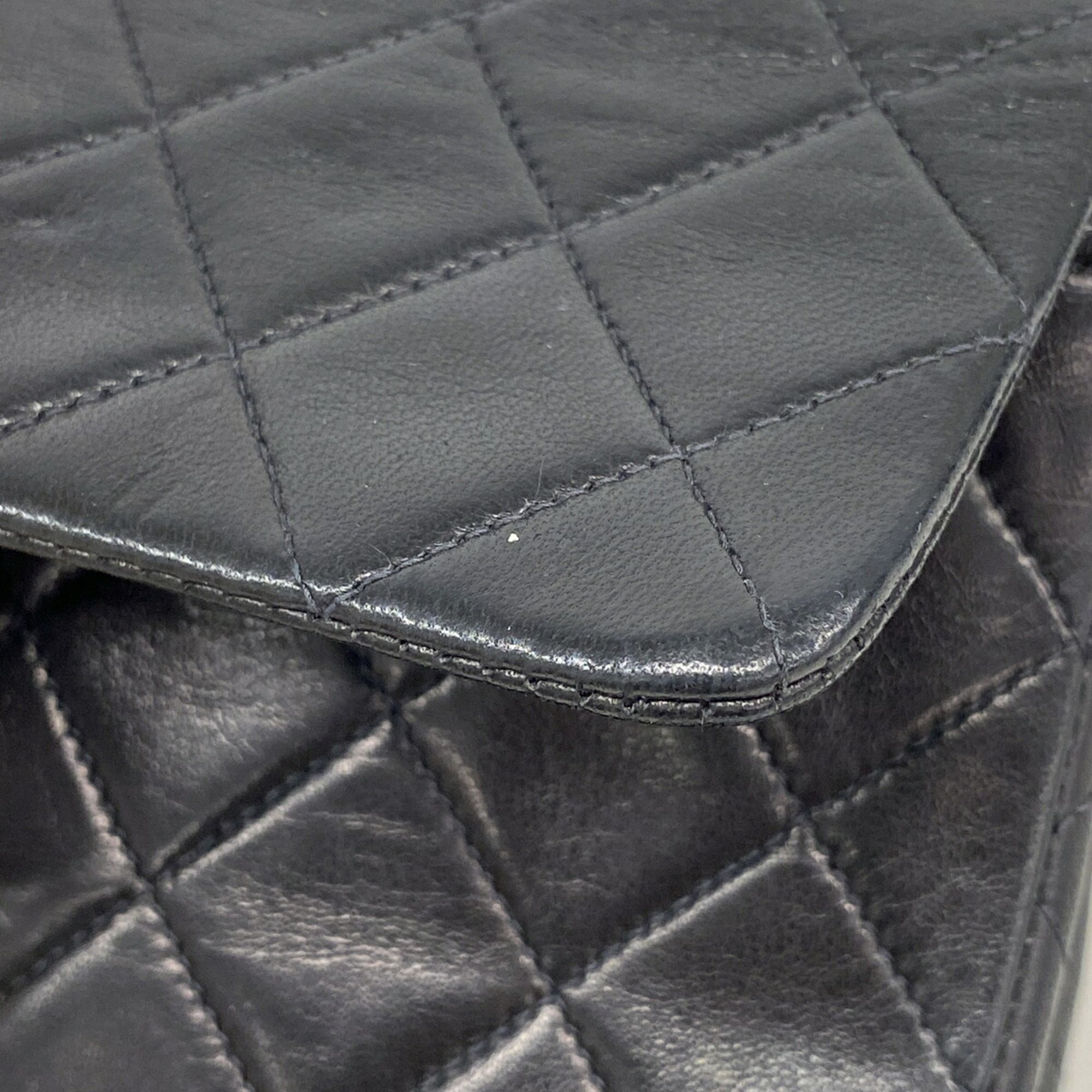 Leather Shoulder Bag (Pre-Owned) - Chanel - Modalova