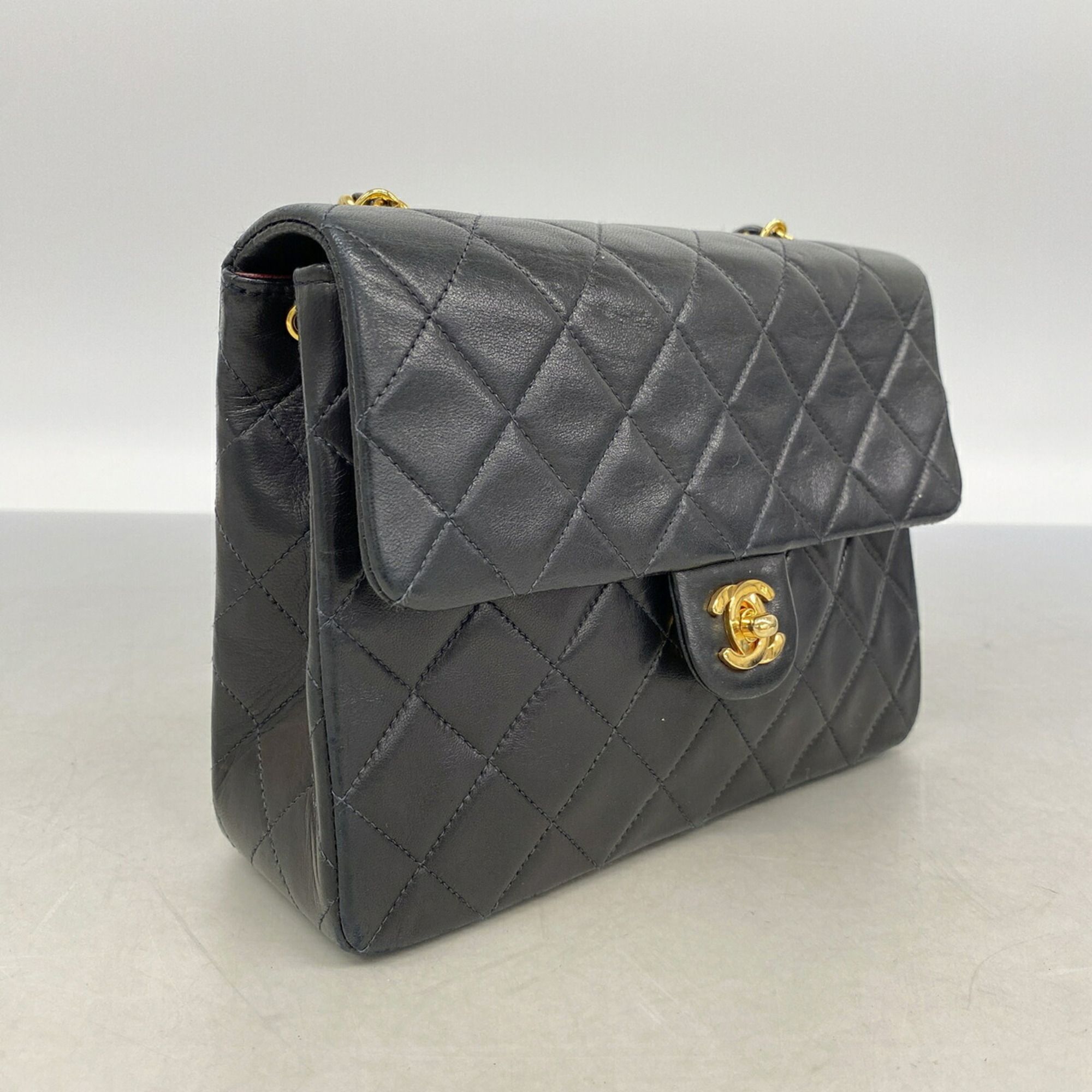 Leather Shoulder Bag (Pre-Owned) - Chanel - Modalova