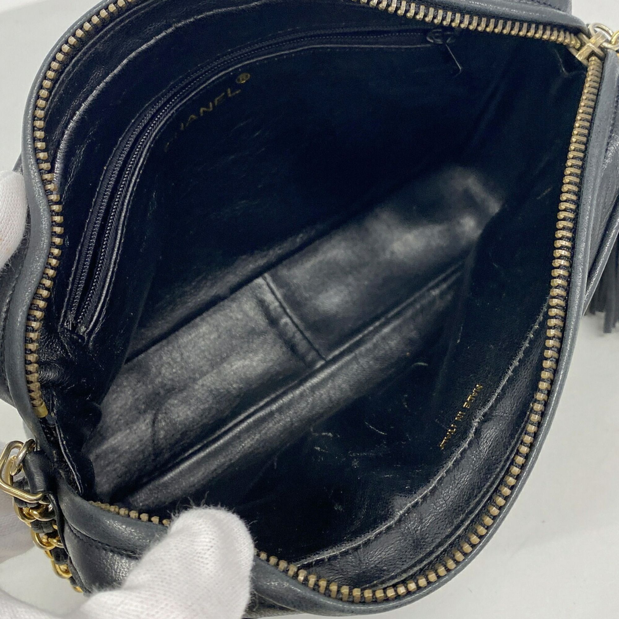 Leather Shoulder Bag (Pre-Owned) - Chanel - Modalova