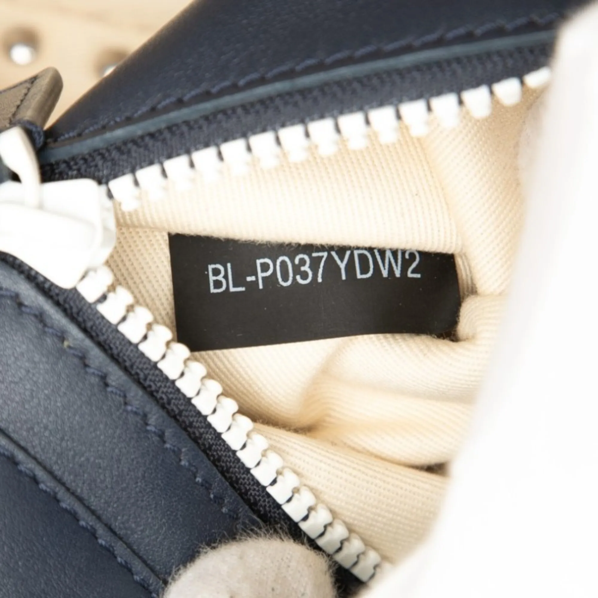Leather Handbag Shoulder Bag (Pre-Owned) - Valentino - Modalova