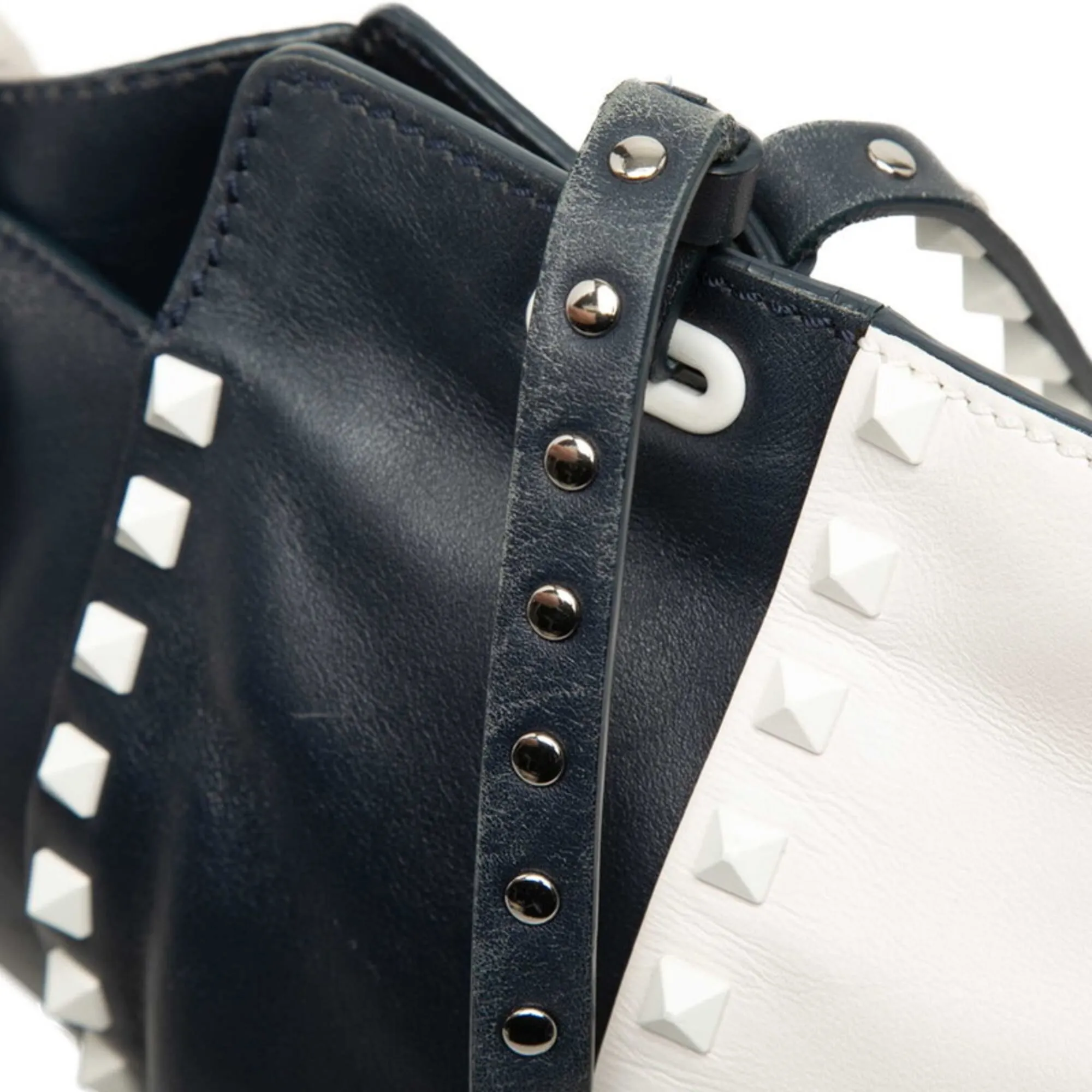 Leather Handbag Shoulder Bag (Pre-Owned) - Valentino - Modalova