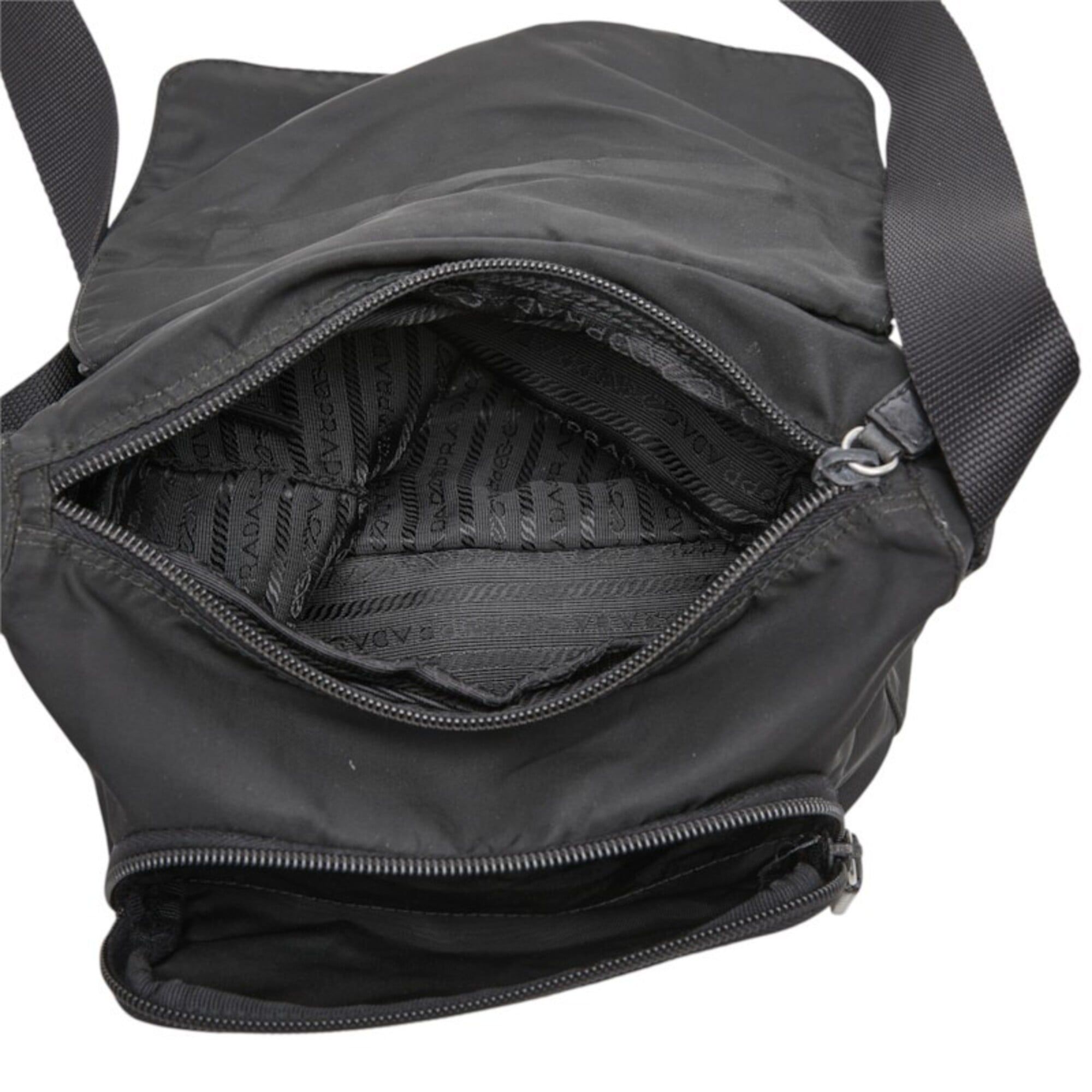 Nylon Shoulder Bag (Pre-Owned) - Prada - Modalova