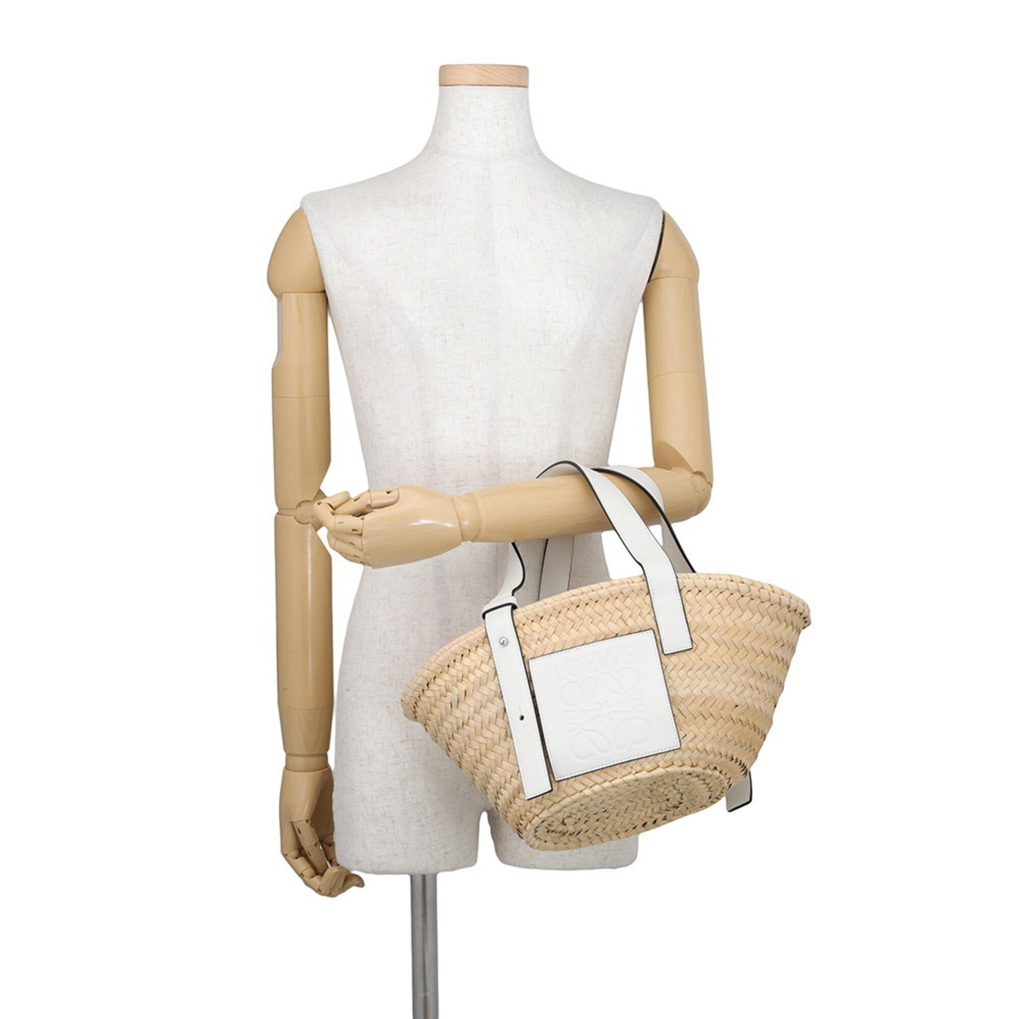 Leather Basket Handbag (Pre-Owned) - Loewe - Modalova