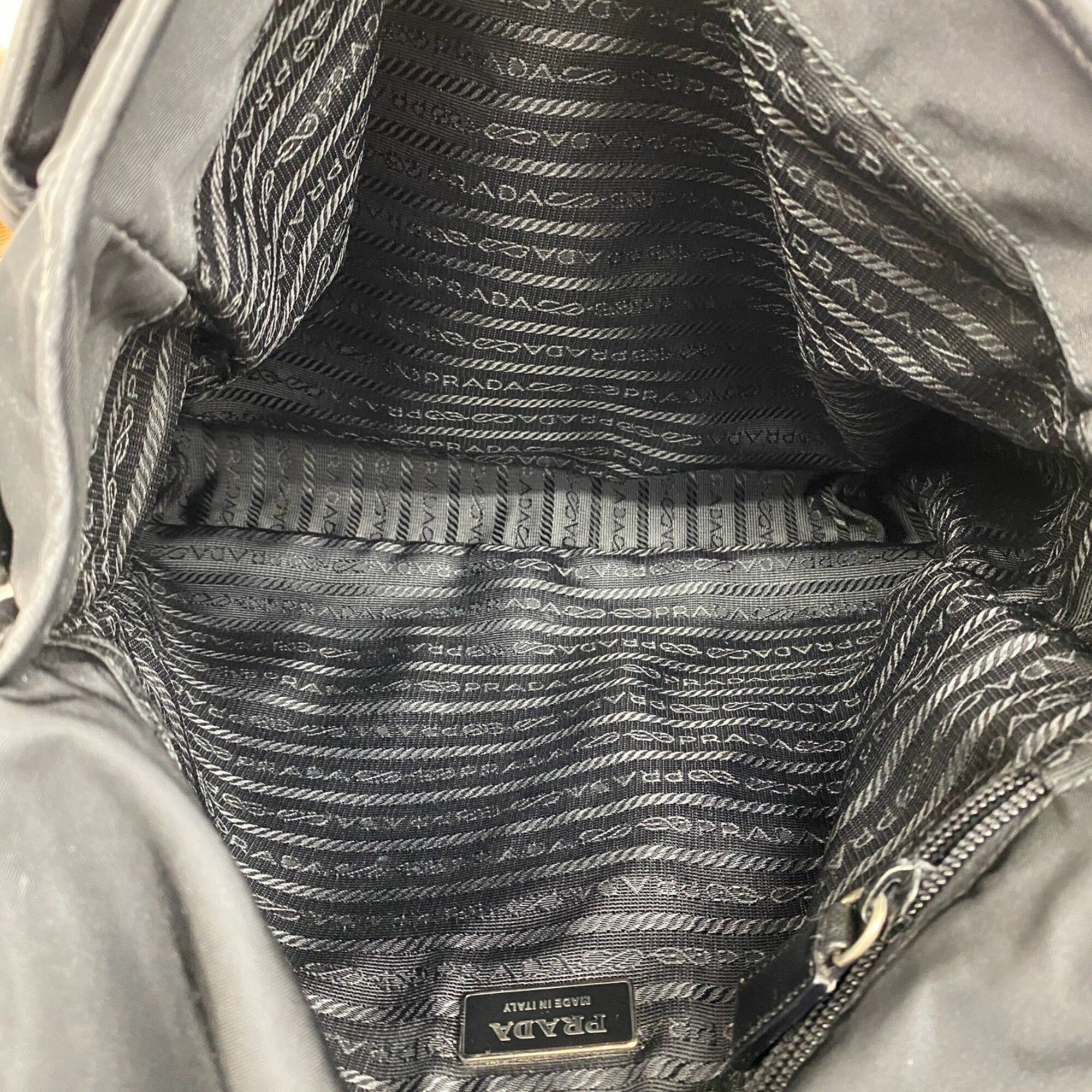 Nylon Leather Shoulder Bag (Pre-Owned) - Prada - Modalova