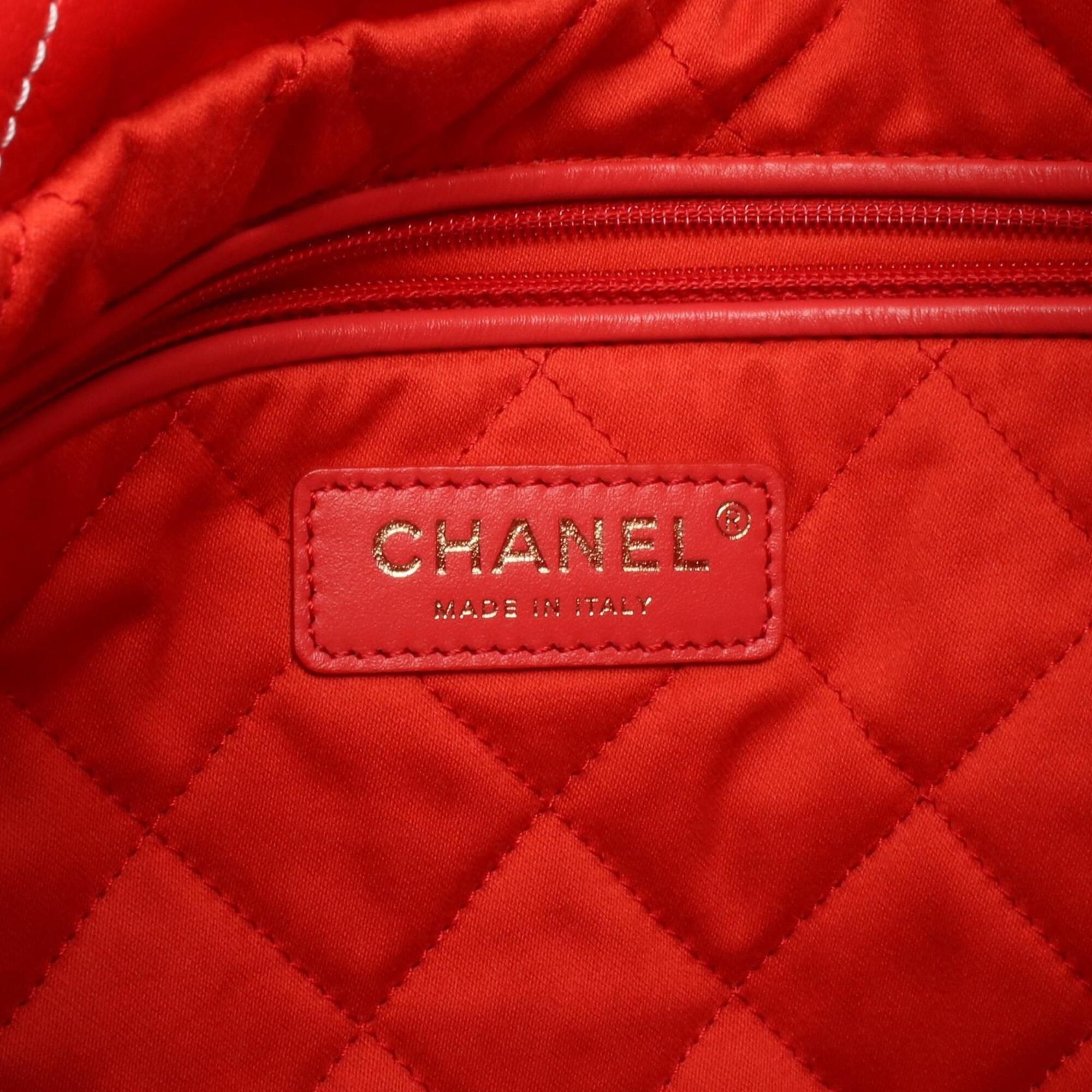 Leather Handbag Pouch Shoulder Bag (Pre-Owned) - Chanel - Modalova