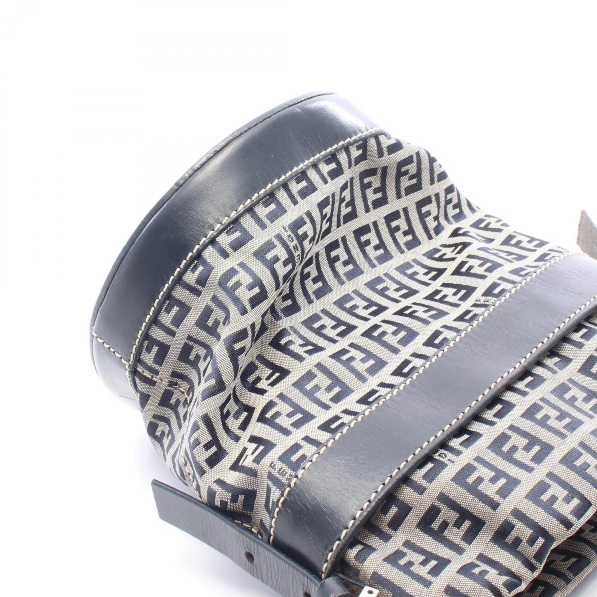 Canvas Leather Handbag Shoulder Bag (Pre-Owned) - Fendi - Modalova