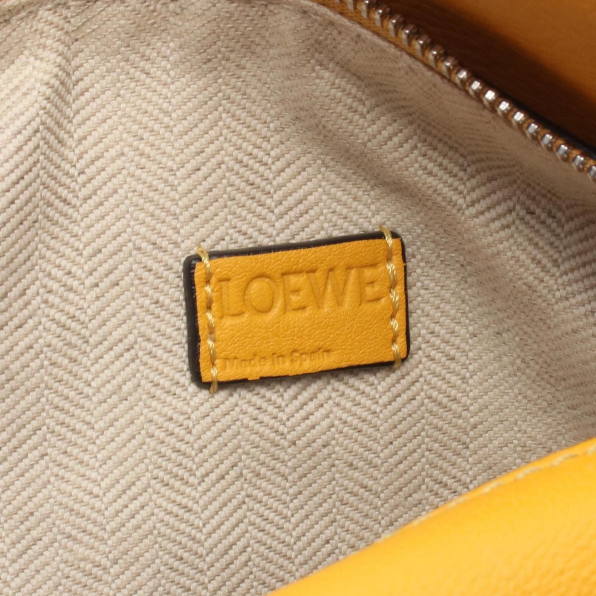 Leather Handbag (Pre-Owned) - Loewe - Modalova