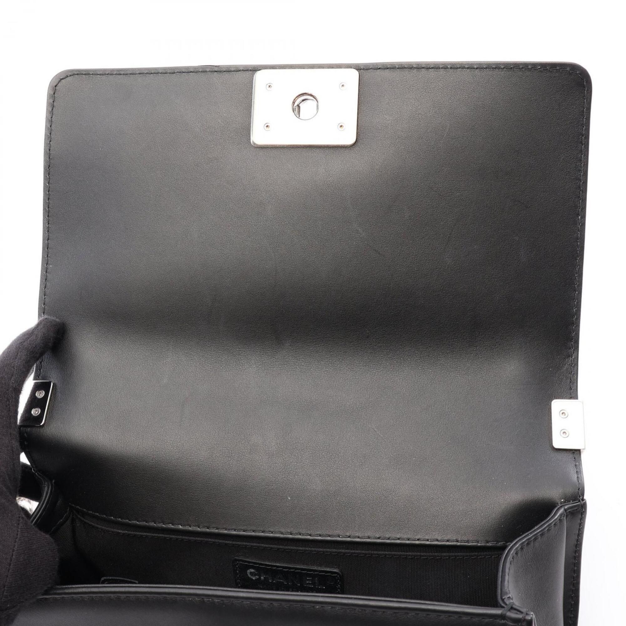 Leather Handbag Shoulder Bag (Pre-Owned) - Chanel - Modalova