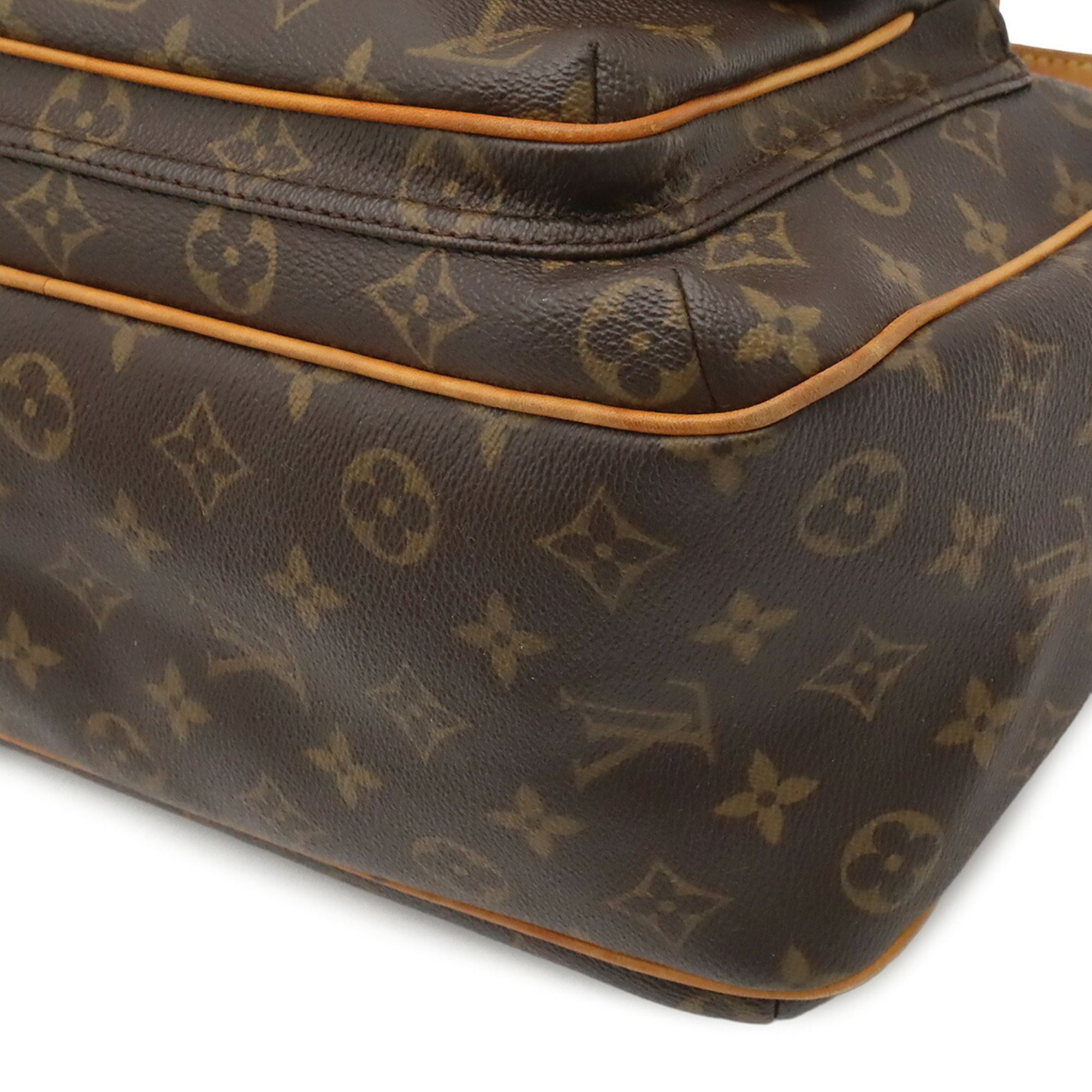 Monogram Shoulder Bag (Pre-Owned) - Louis Vuitton - Modalova