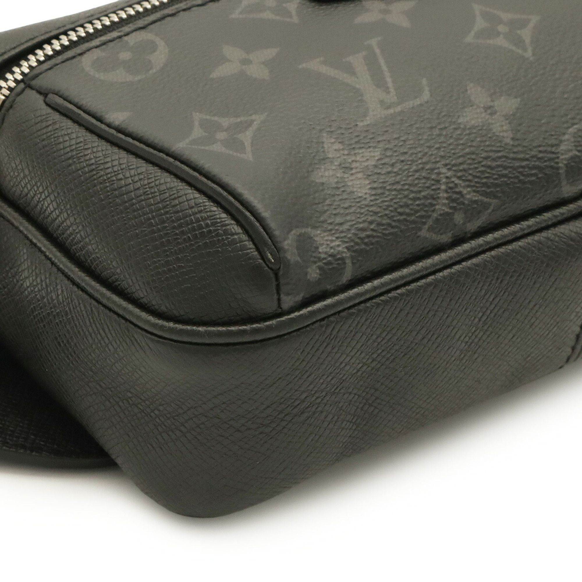Monogram Eclipse Monogram Eclipse Taiga Leather Fanny Pack (Pre-Owned) - Louis Vuitton - Modalova