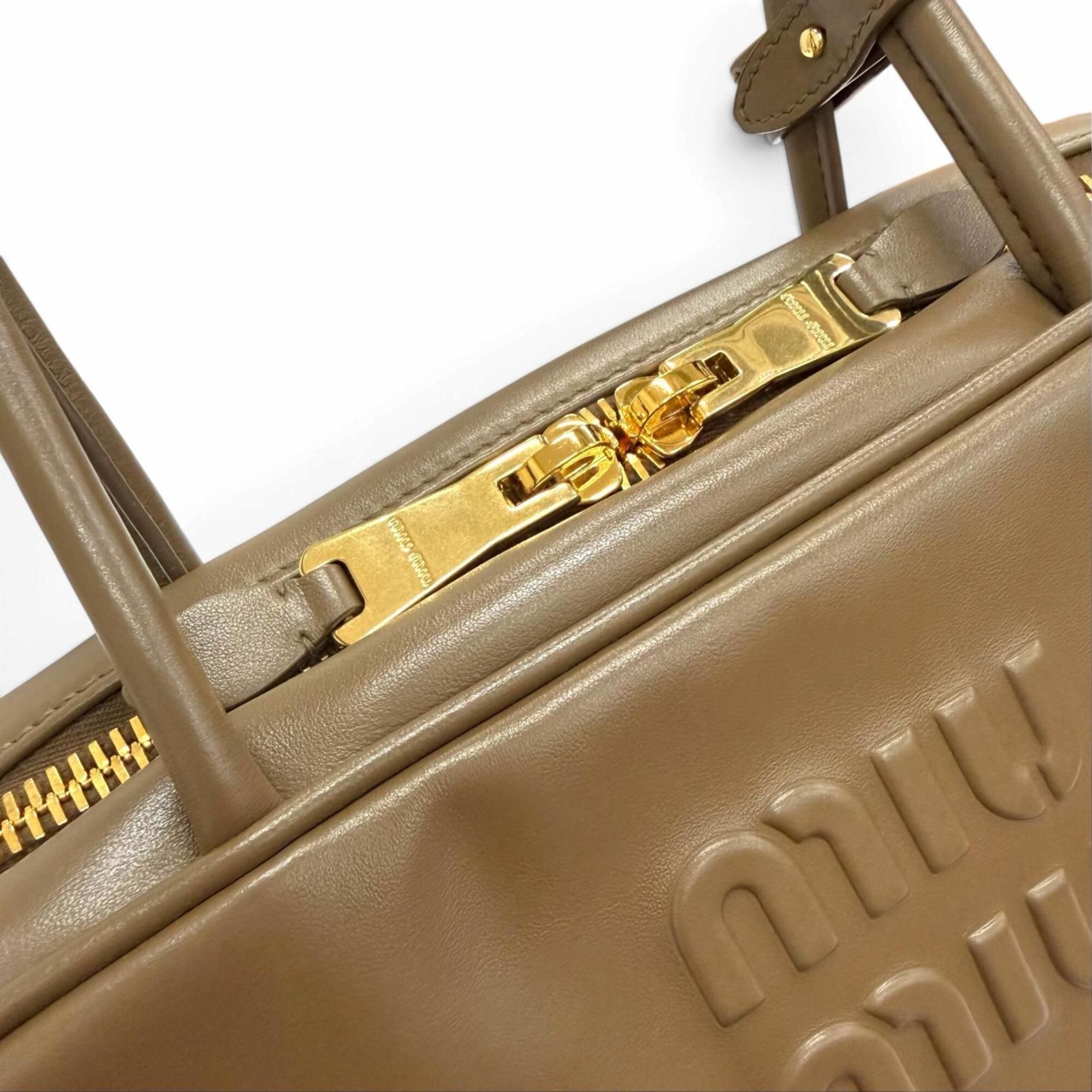 Leather Handbag (Pre-Owned) - Miu Miu - Modalova