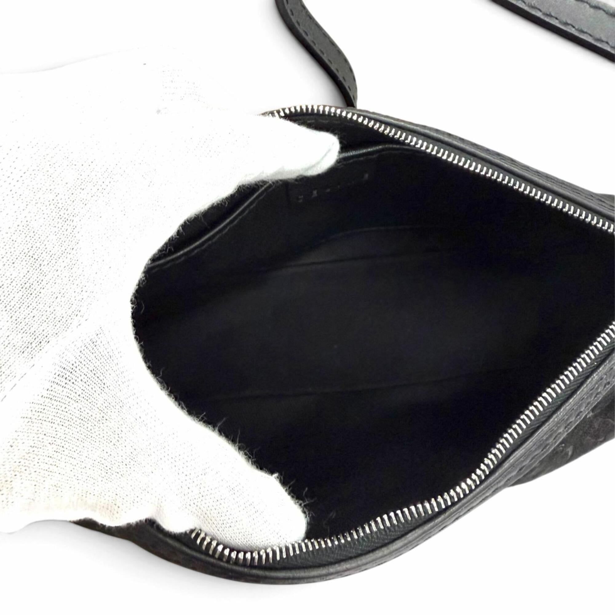 Suede Leather Pouch (Pre-Owned) - Celine - Modalova