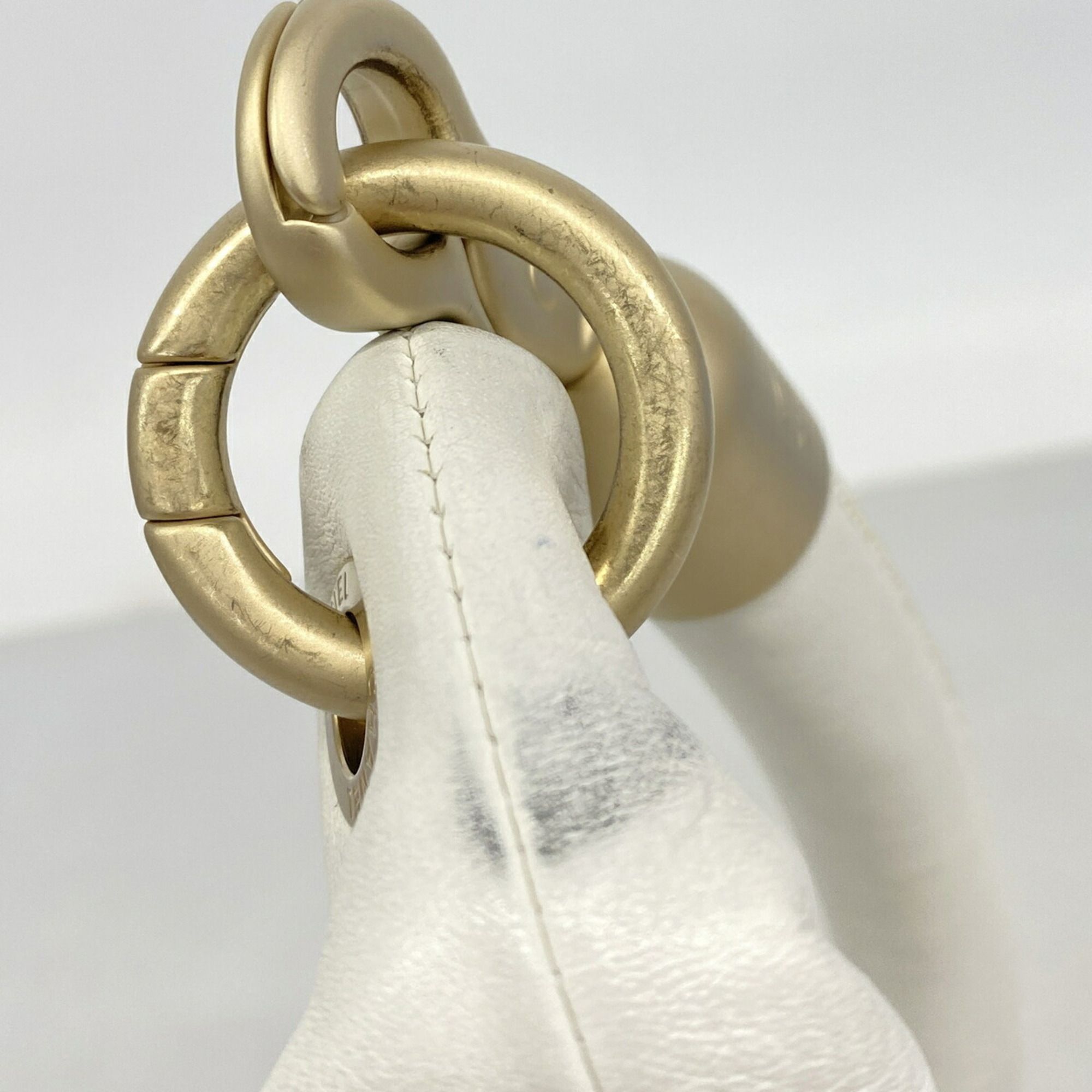 Leather Handbag (Pre-Owned) - Chanel - Modalova