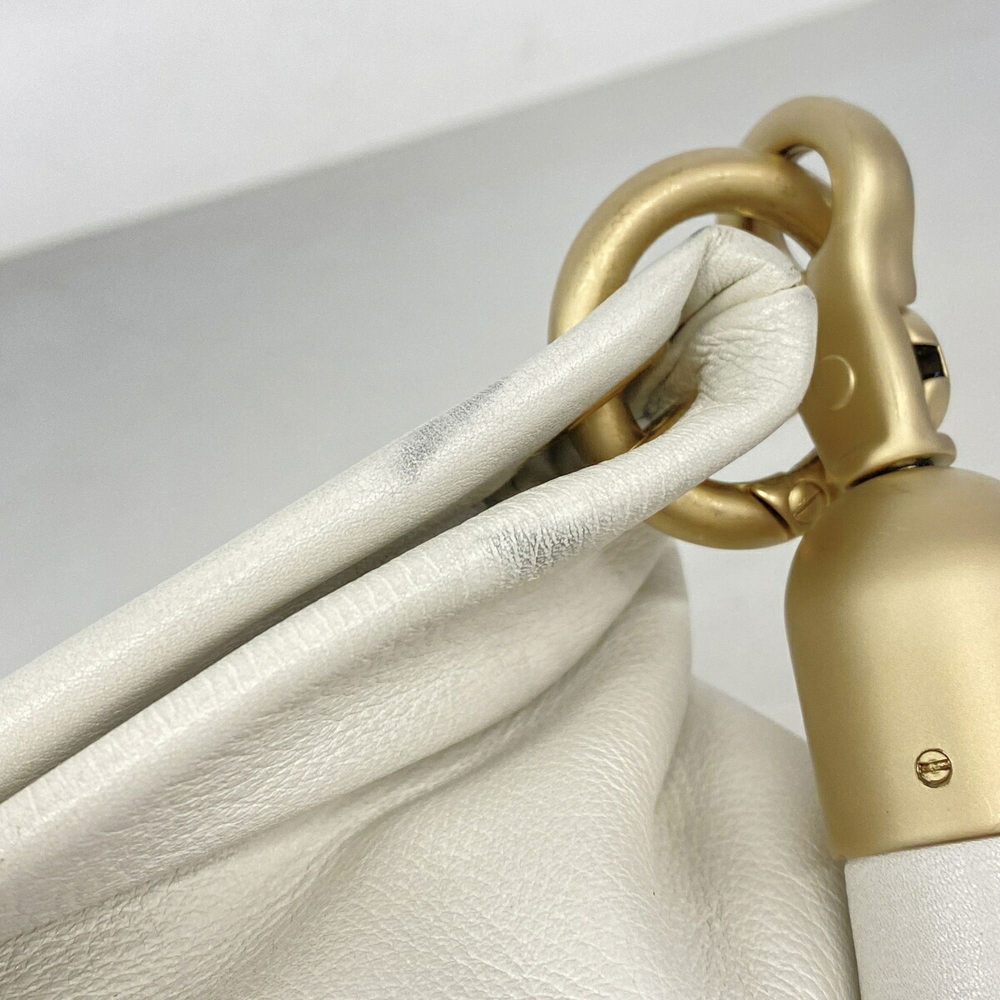 Leather Handbag (Pre-Owned) - Chanel - Modalova
