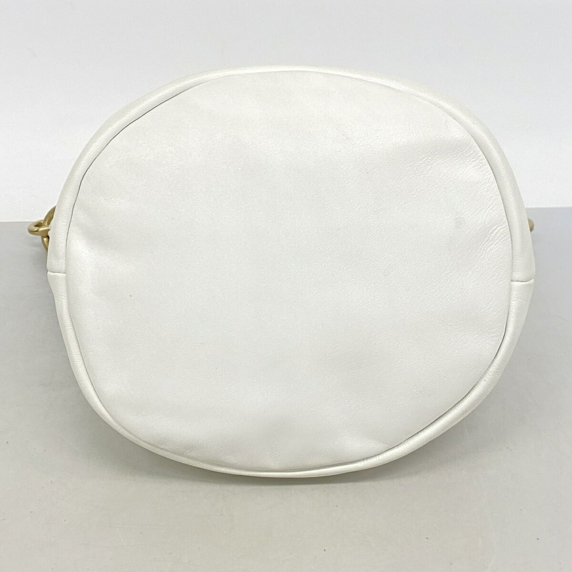 Leather Handbag (Pre-Owned) - Chanel - Modalova