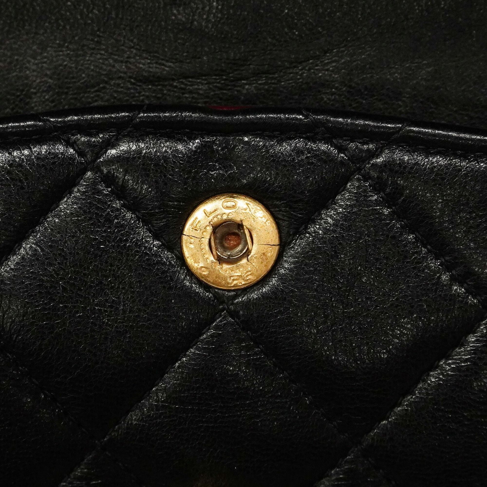 Leather Shoulder Bag (Pre-Owned) - Chanel - Modalova