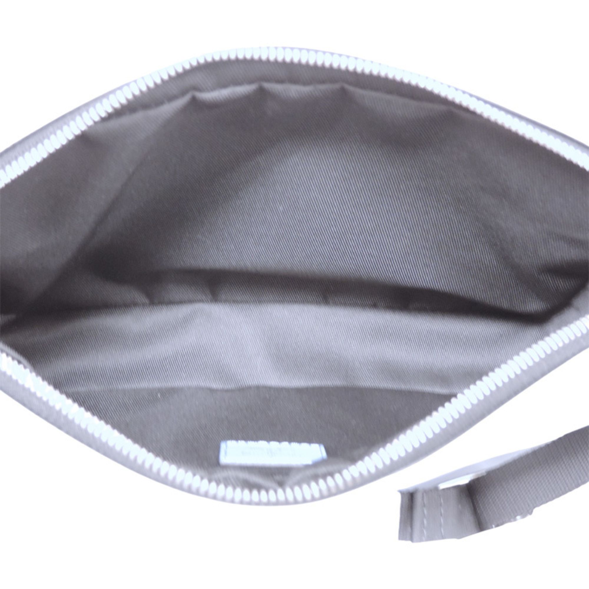 Taigarama Shoulder Bag (Pre-Owned) - Louis Vuitton - Modalova