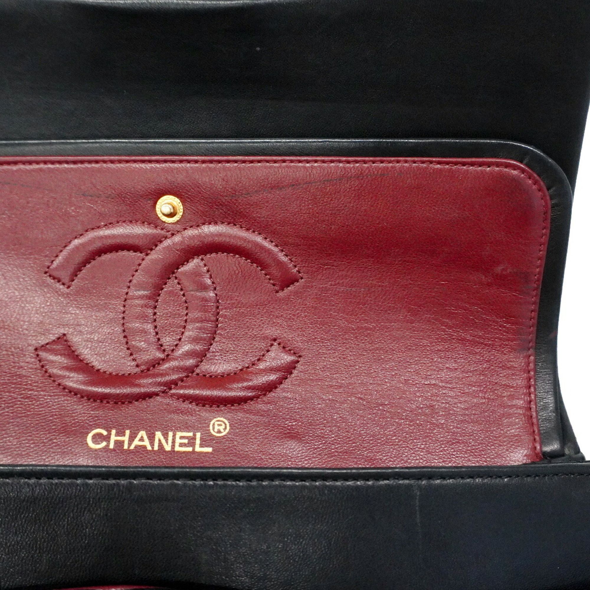 Leather Shoulder Bag (Pre-Owned) - Chanel - Modalova