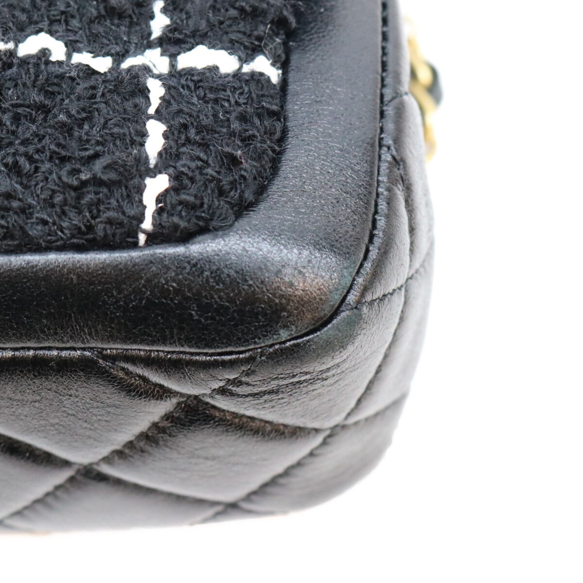 Tweed Shoulder Bag (Pre-Owned) - Chanel - Modalova