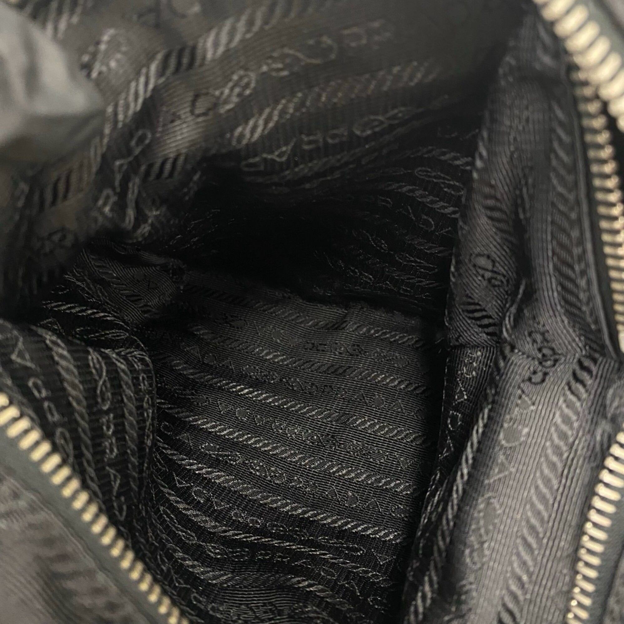 Nylon Leather Handbag Shoulder Bag (Pre-Owned) - Prada - Modalova