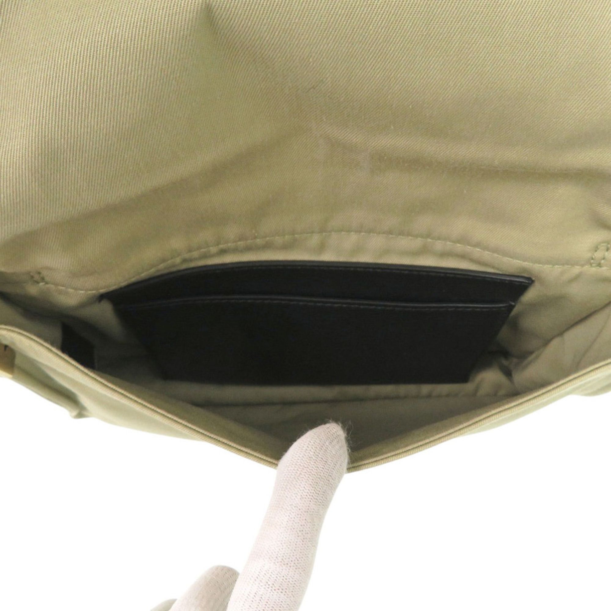 Canvas Shoulder Bag (Pre-Owned) - Burberry - Modalova
