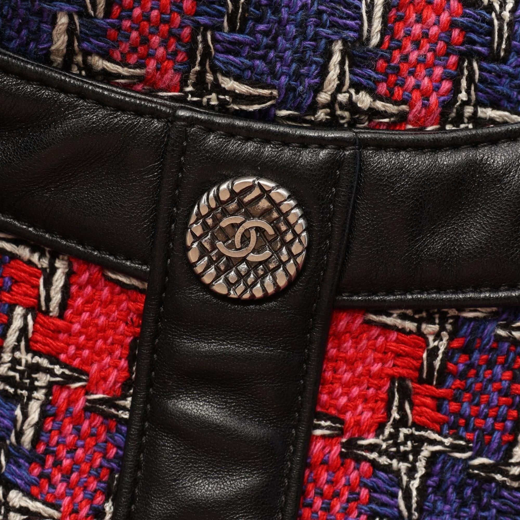Fabric Leather Handbag Shoulder Bag (Pre-Owned) - Chanel - Modalova