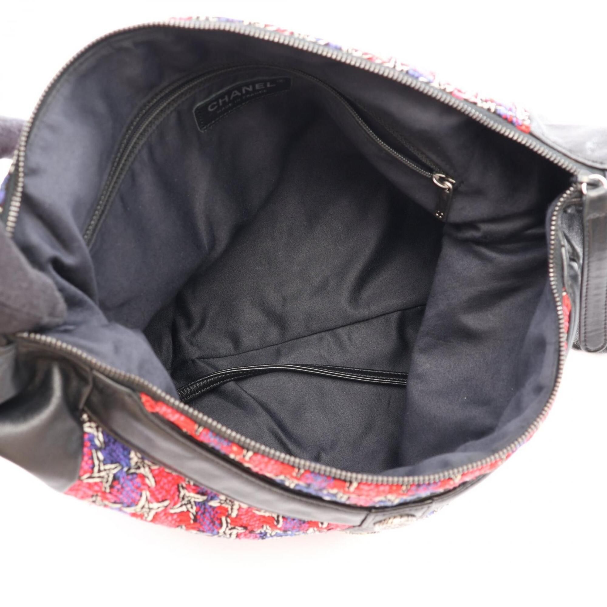 Fabric Leather Handbag Shoulder Bag (Pre-Owned) - Chanel - Modalova
