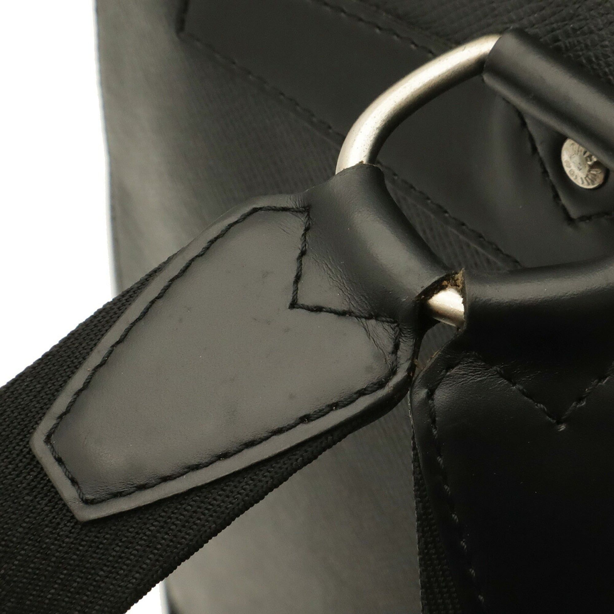 Taiga Taiga Leather Backpack (Pre-Owned) - Louis Vuitton - Modalova