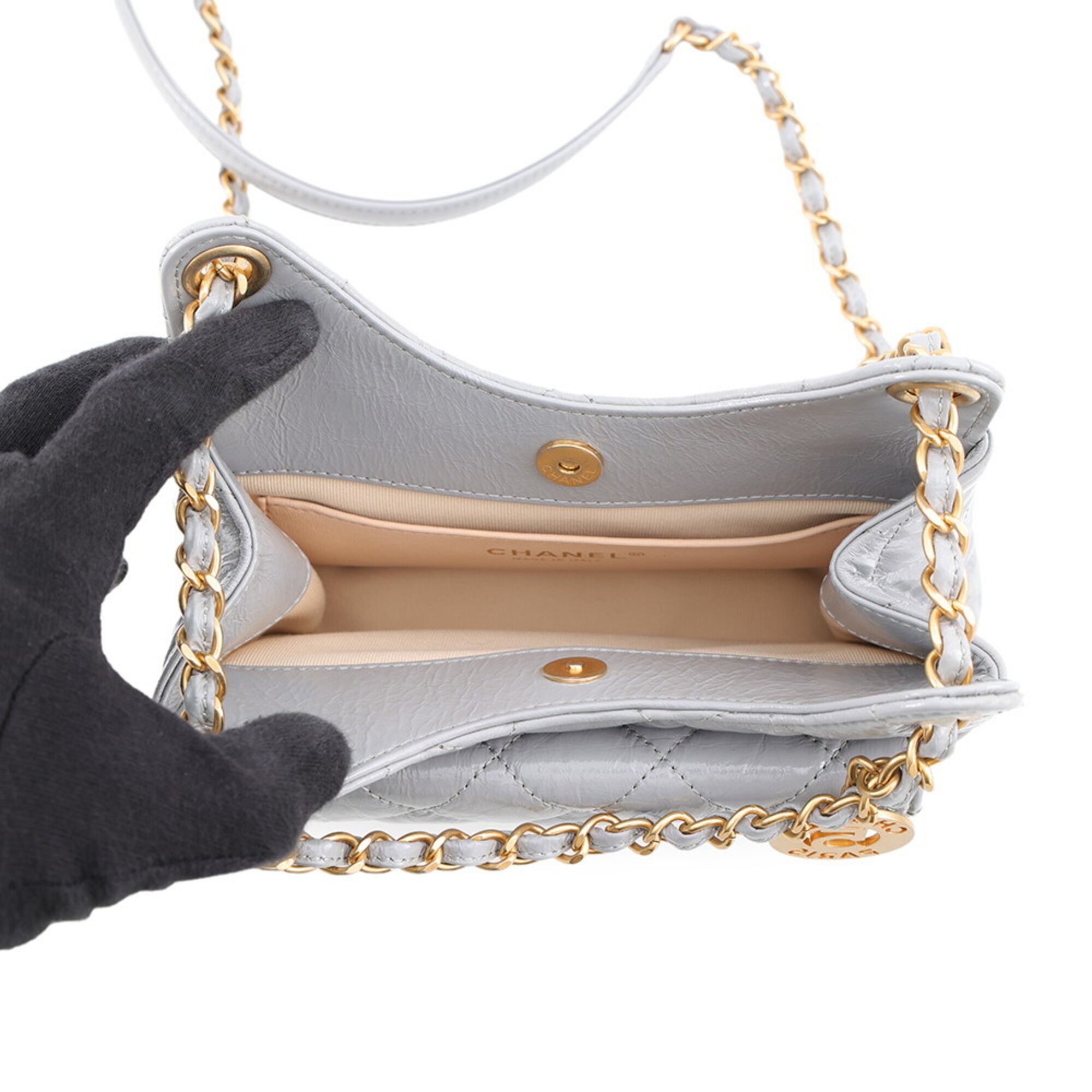 Matelasse Leather Handbag Shoulder Bag (Pre-Owned) - Chanel - Modalova