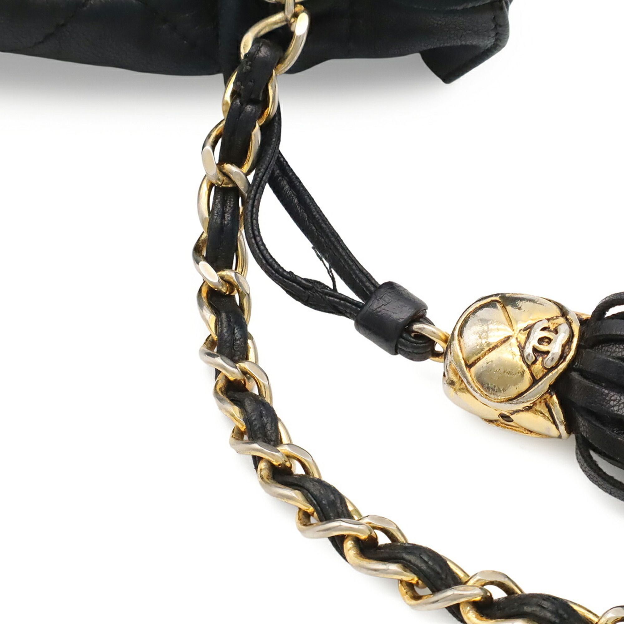 Matelasse Leather Shoulder Bag (Pre-Owned) - Chanel - Modalova