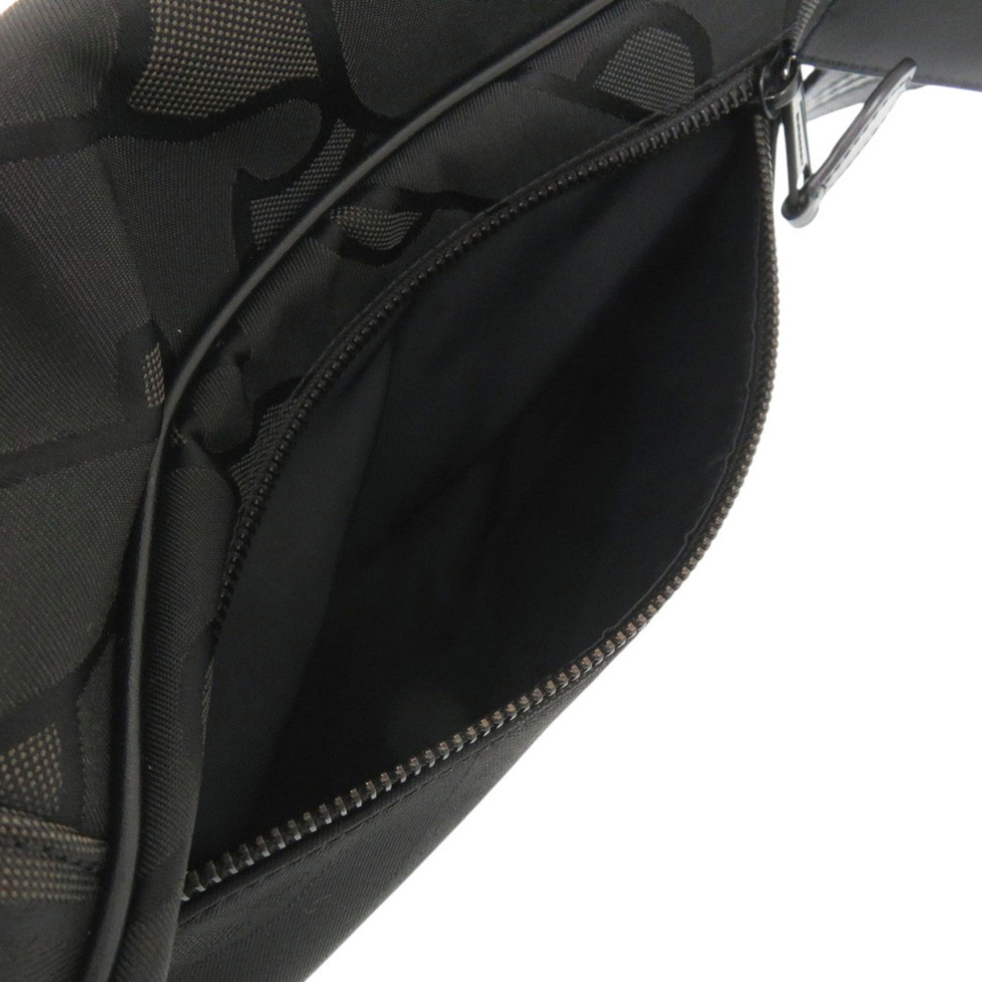 Polyester Sling Bag (Pre-Owned) - Burberry - Modalova