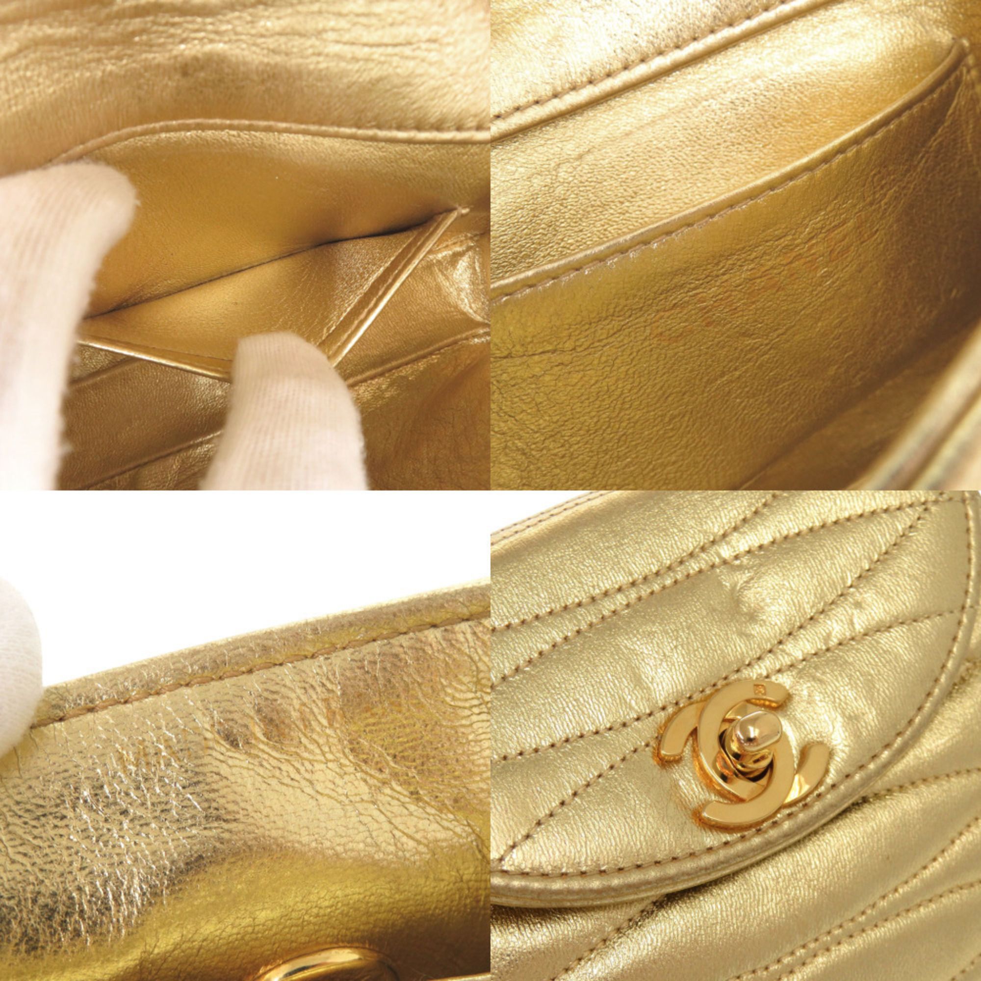 Leather Shoulder Bag (Pre-Owned) - Chanel - Modalova