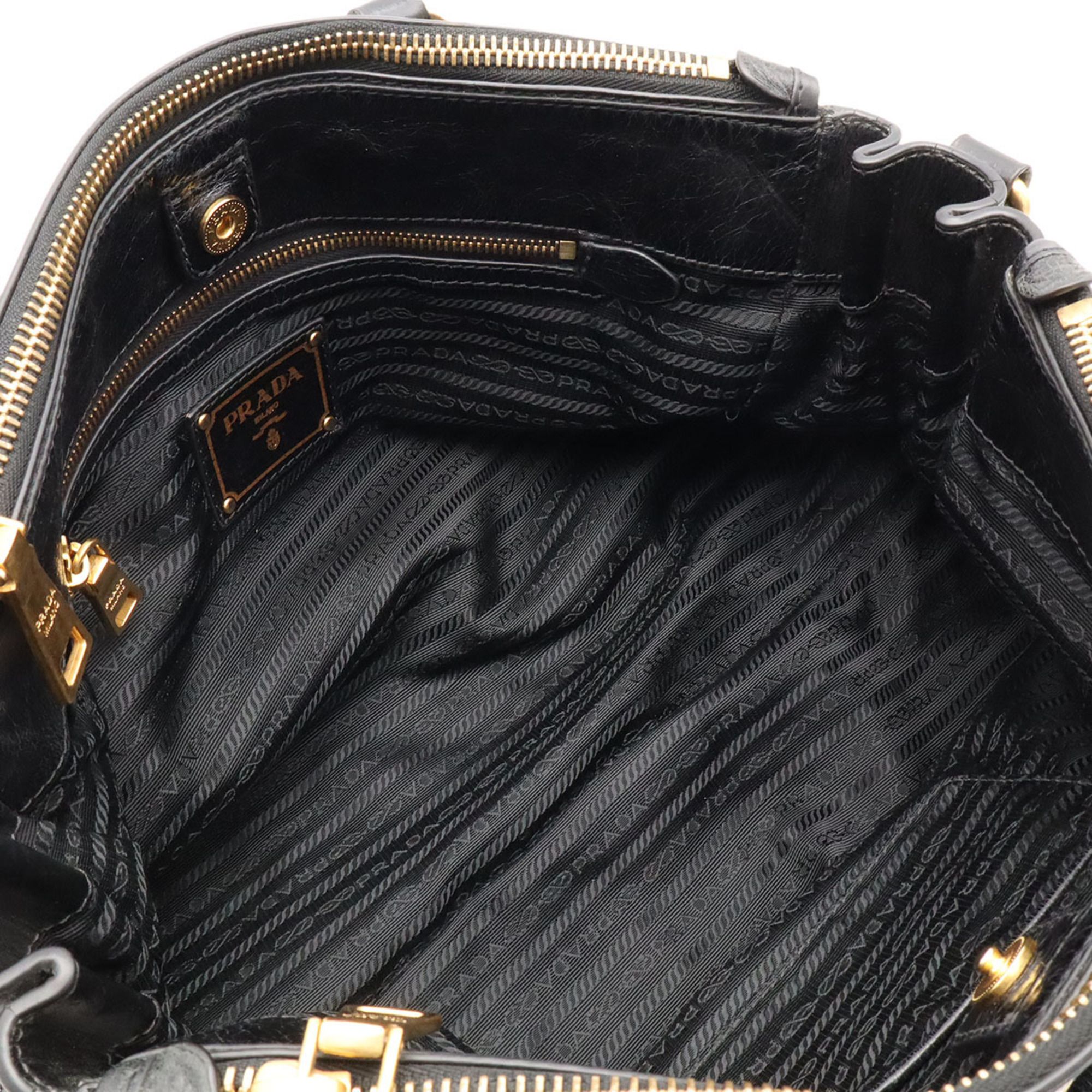 Leather Handbag Shoulder Bag (Pre-Owned) - Prada - Modalova