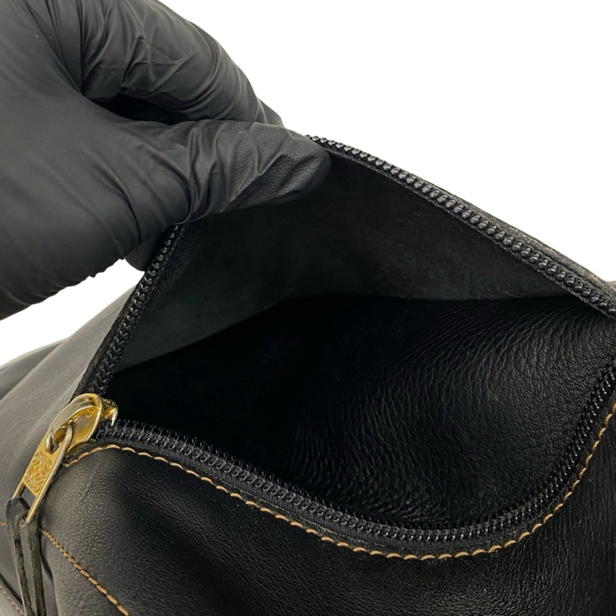 Leather Backpack (Pre-Owned) - Loewe - Modalova