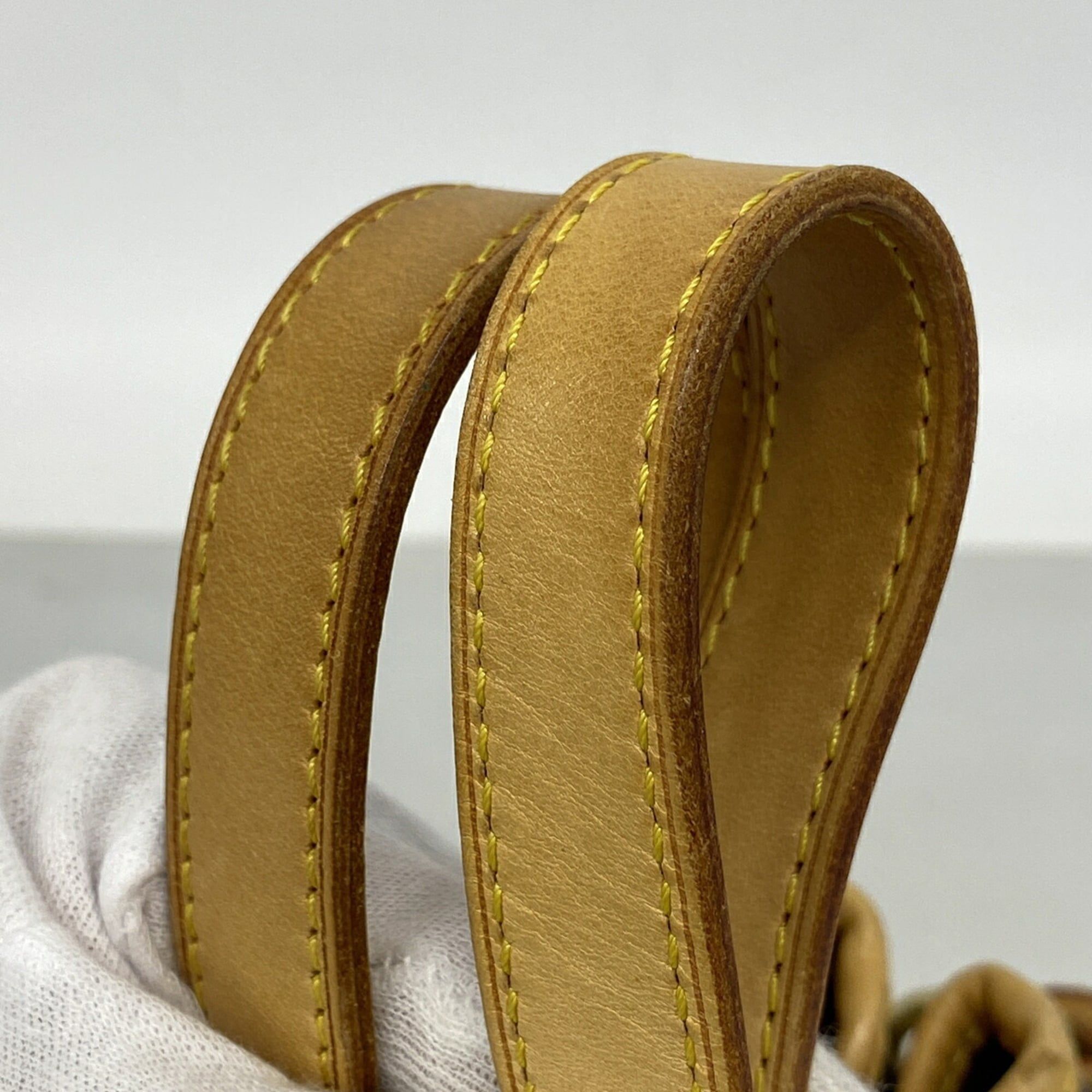 Handbag (Pre-Owned) - Louis Vuitton - Modalova