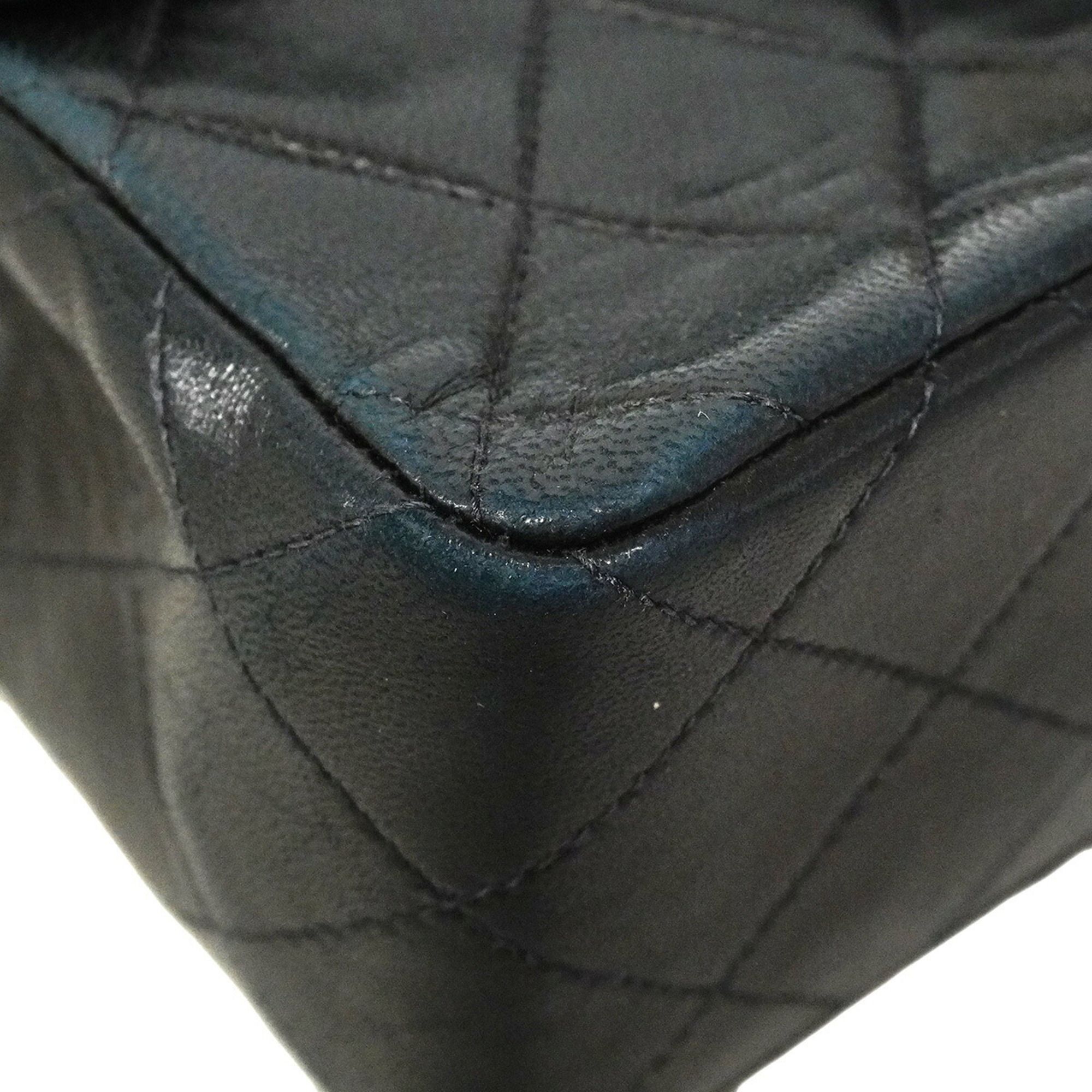 Leather Shoulder Bag (Pre-Owned) - Chanel - Modalova